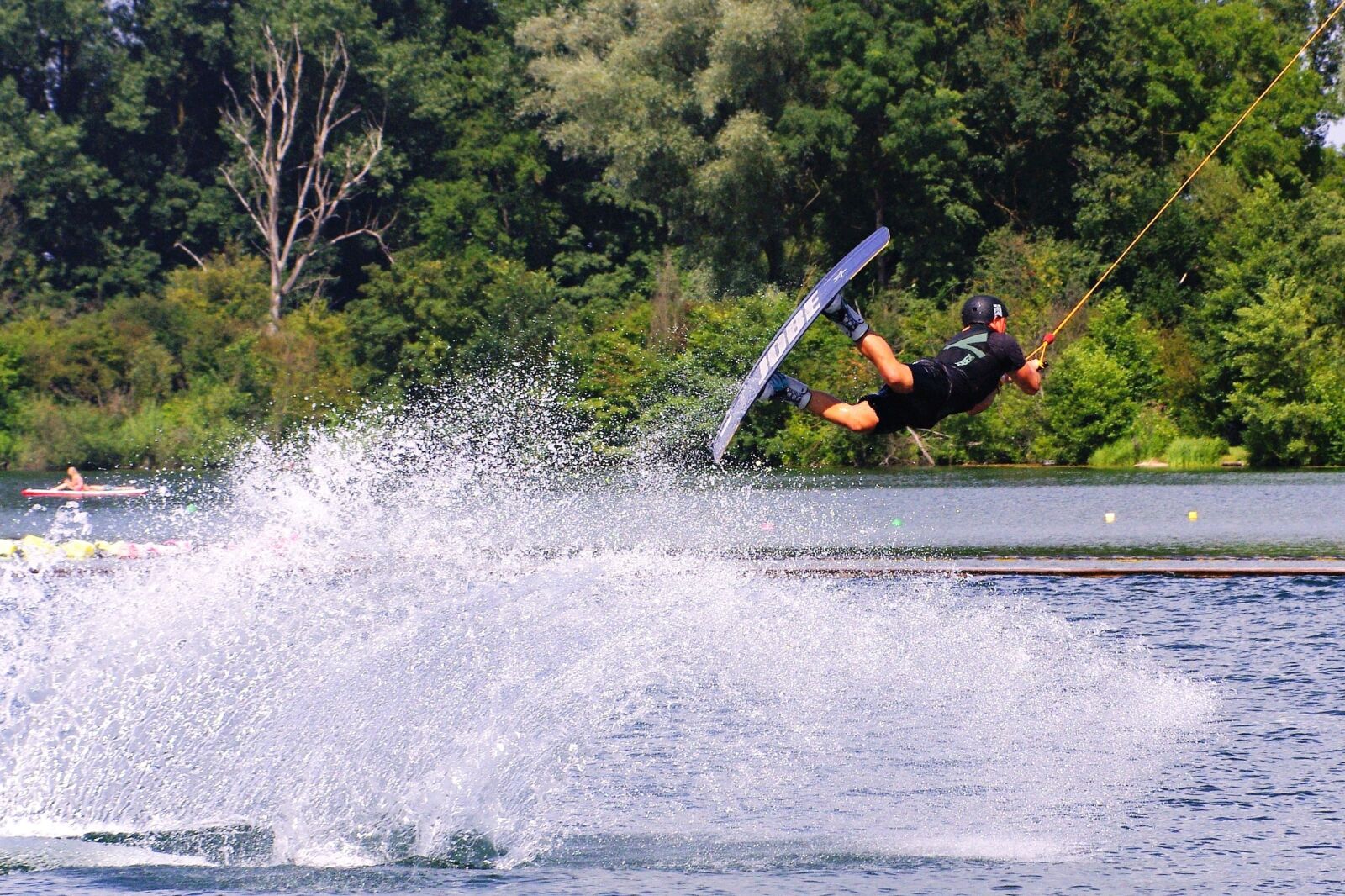 Pentax K-x sample photo. Athletes, water, wet photography