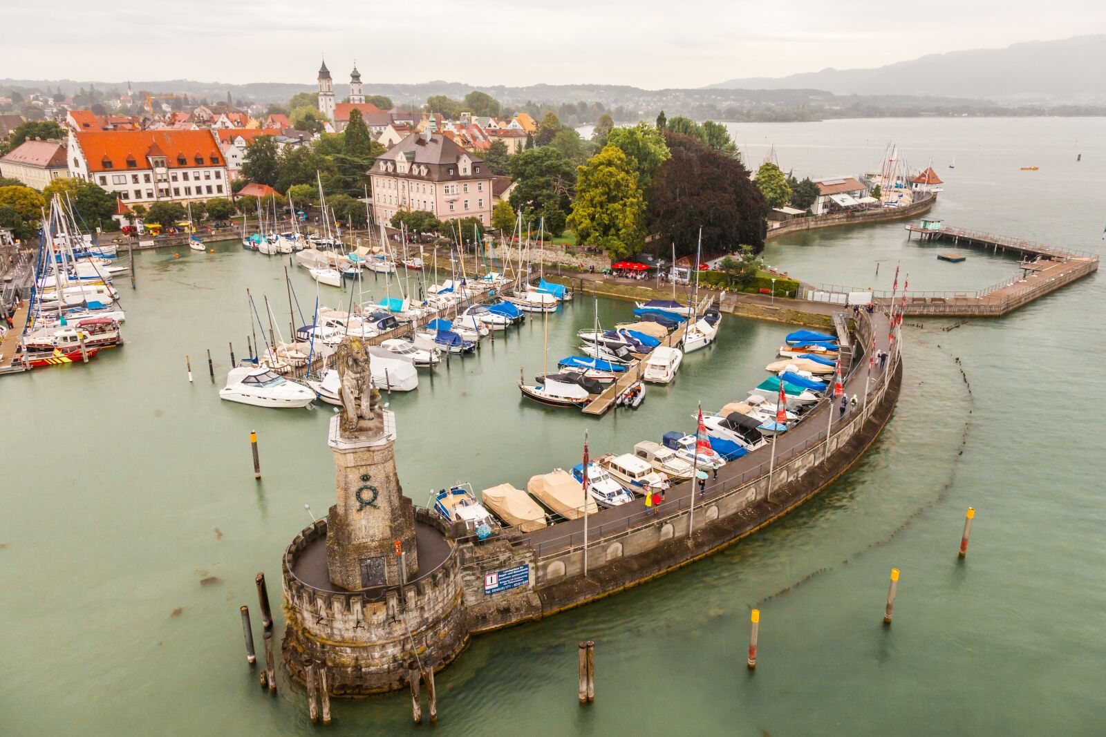 Canon EOS 5D Mark II sample photo. Lindau, lake constance, port photography