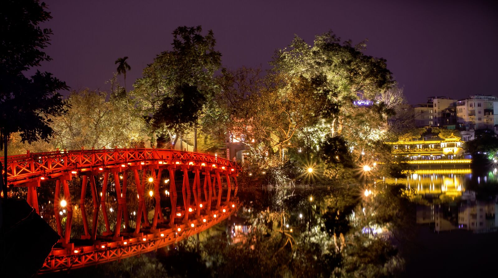 Canon EOS 700D (EOS Rebel T5i / EOS Kiss X7i) sample photo. Thue huc bridge, hoan photography