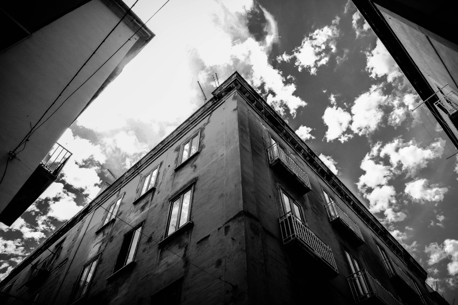 Fujifilm X-E2 sample photo. Black, and, white, crossroad photography