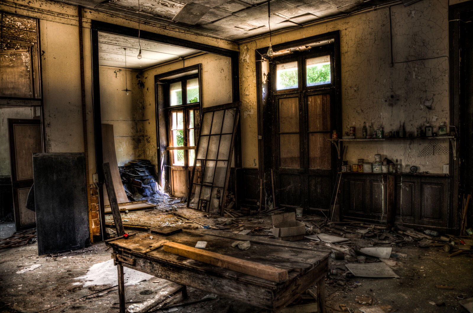 Nikon D7000 sample photo. Abandonded, house, interior photography