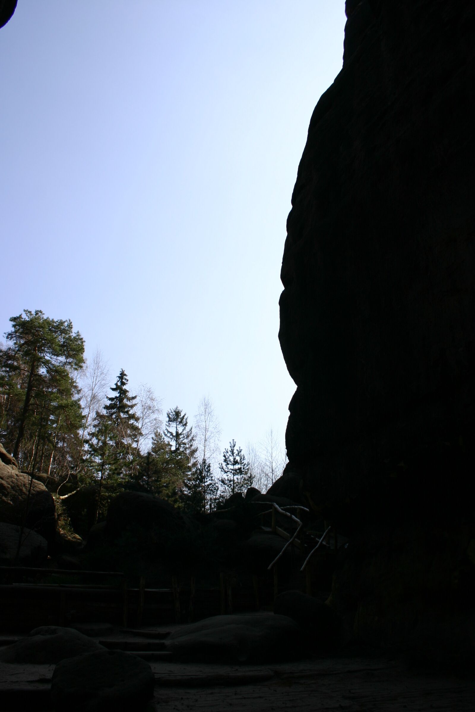 Canon EOS 300D (EOS Digital Rebel / EOS Kiss Digital) sample photo. Rock, nature, sun photography