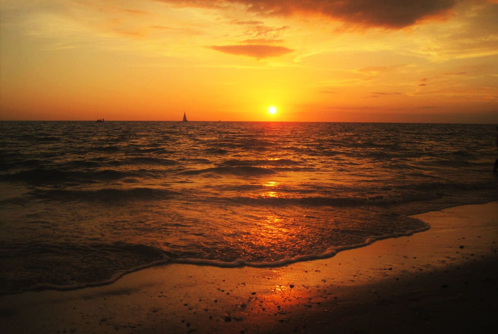 Canon PowerShot SD1200 IS (Digital IXUS 95 IS / IXY Digital 110 IS) sample photo. Florida, sunset, sea photography