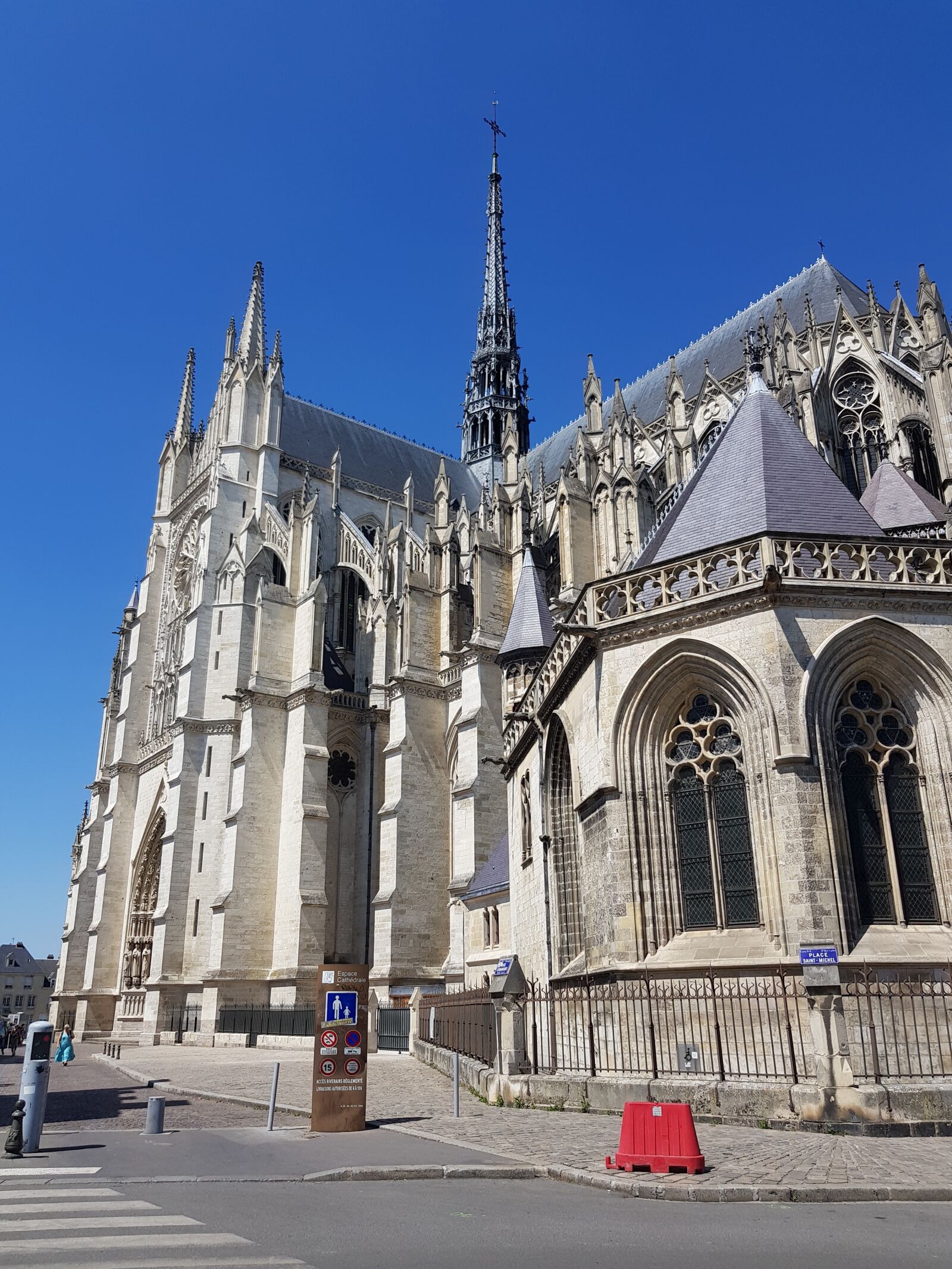 Samsung Galaxy S8 sample photo. Church, cathedral, building photography