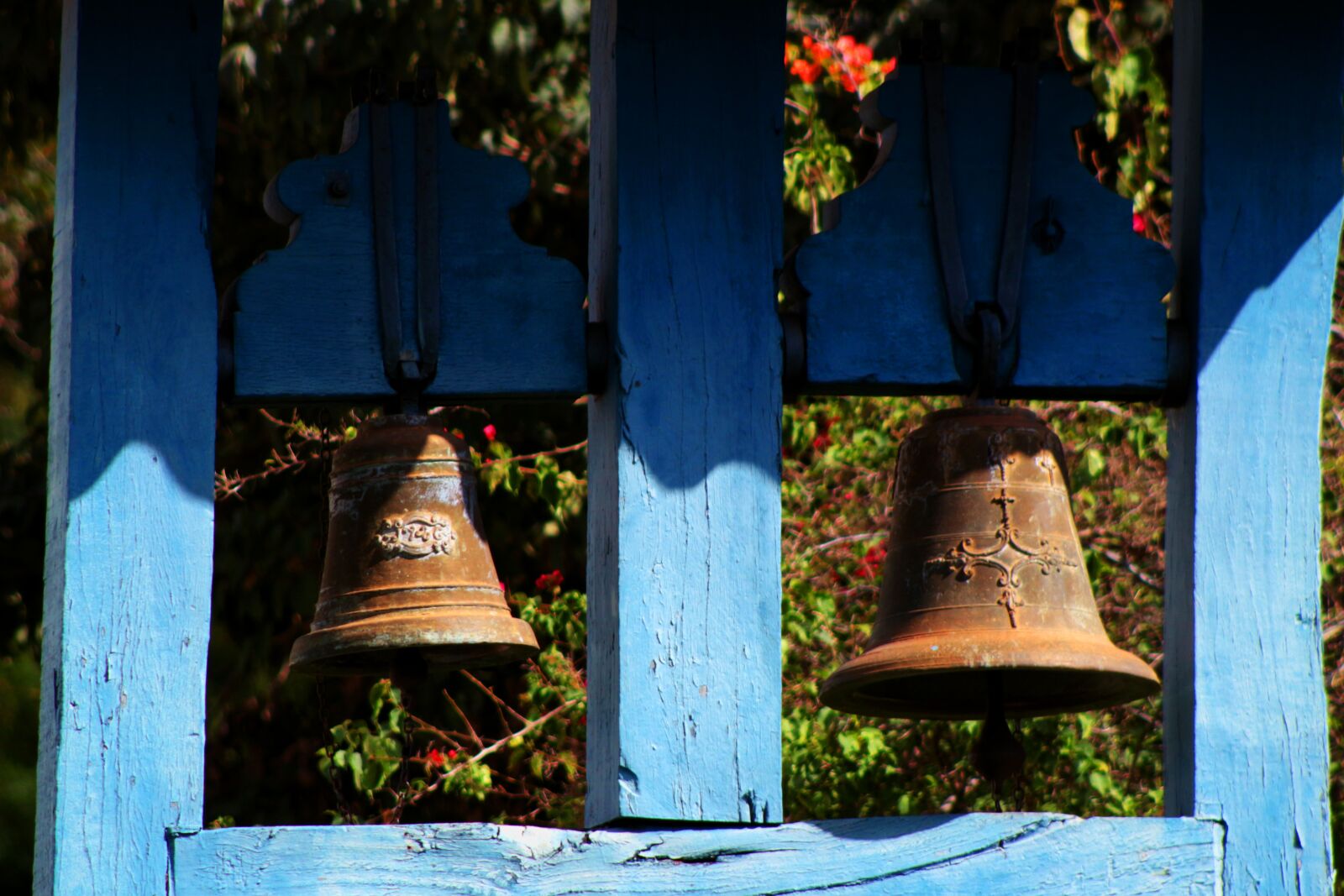 Canon EOS 100D (EOS Rebel SL1 / EOS Kiss X7) sample photo. Chapel, santana, mariana photography