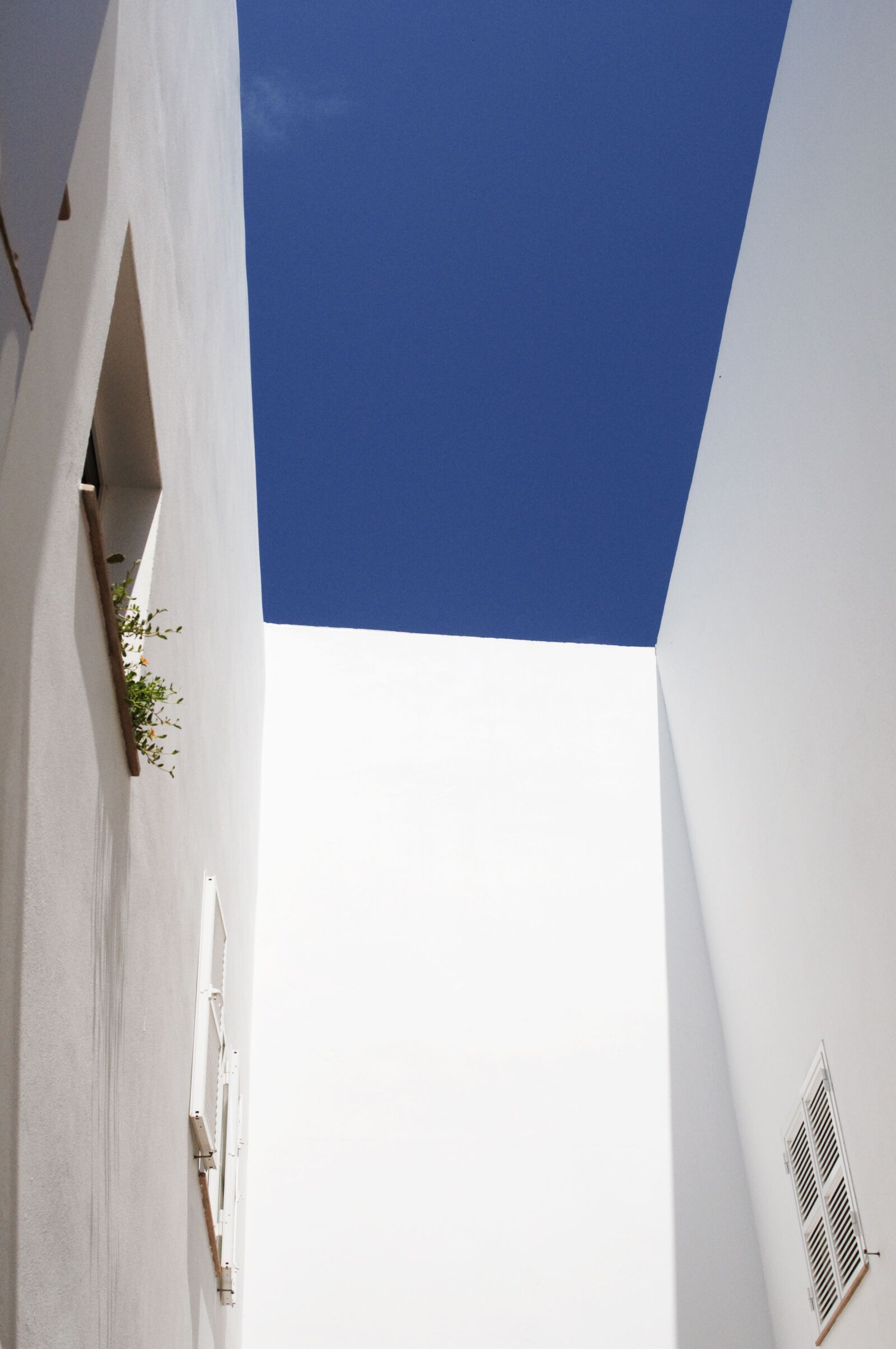 Nikon D90 sample photo. Architecture, menorca, white photography