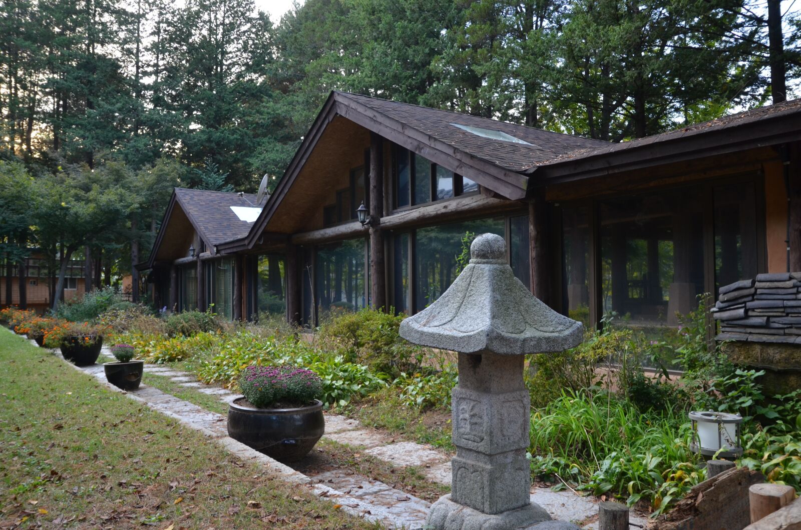 Nikon D7000 sample photo. Thatch roofed hose, nami photography