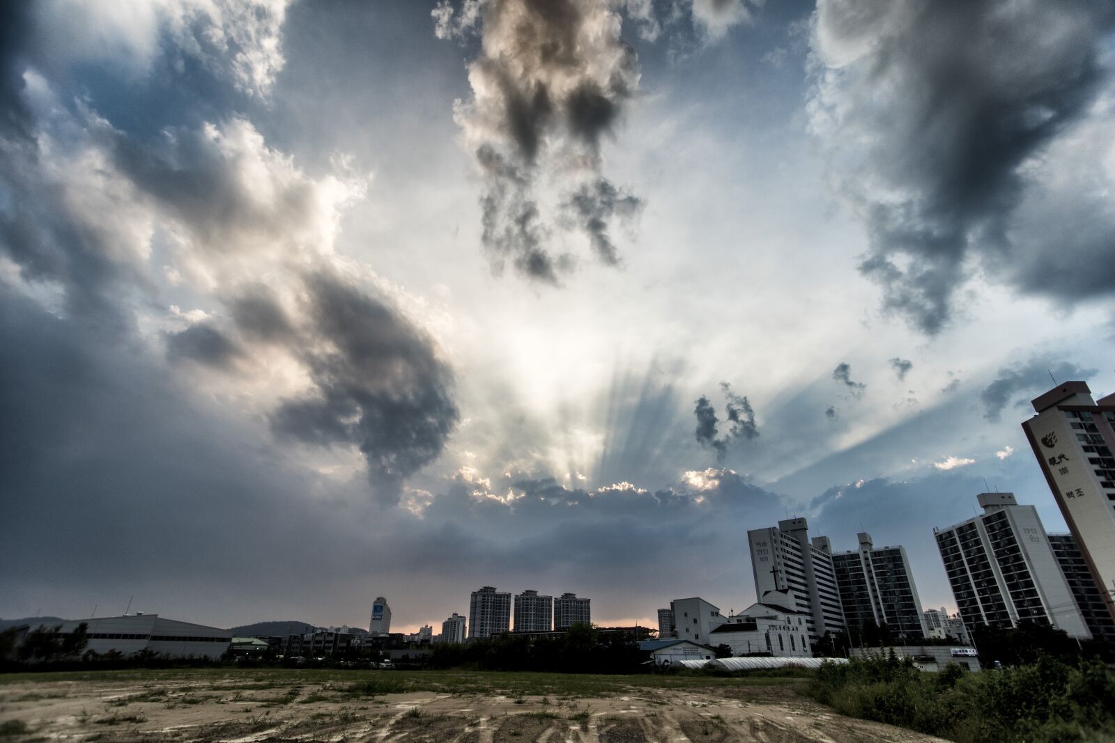 Nikon D810 sample photo. Sky, cloud, landscape photography