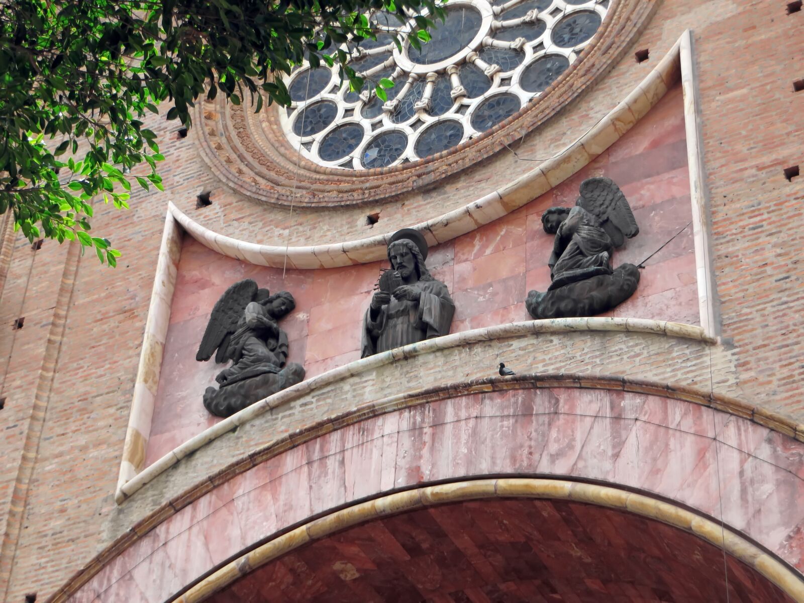 Canon PowerShot SX270 HS sample photo. Ecuador, cuenca, cathedral photography