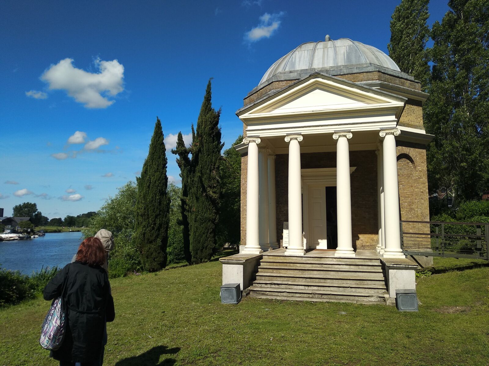 Xiaomi Mi A1 sample photo. Garrick's temple, temple, thames photography