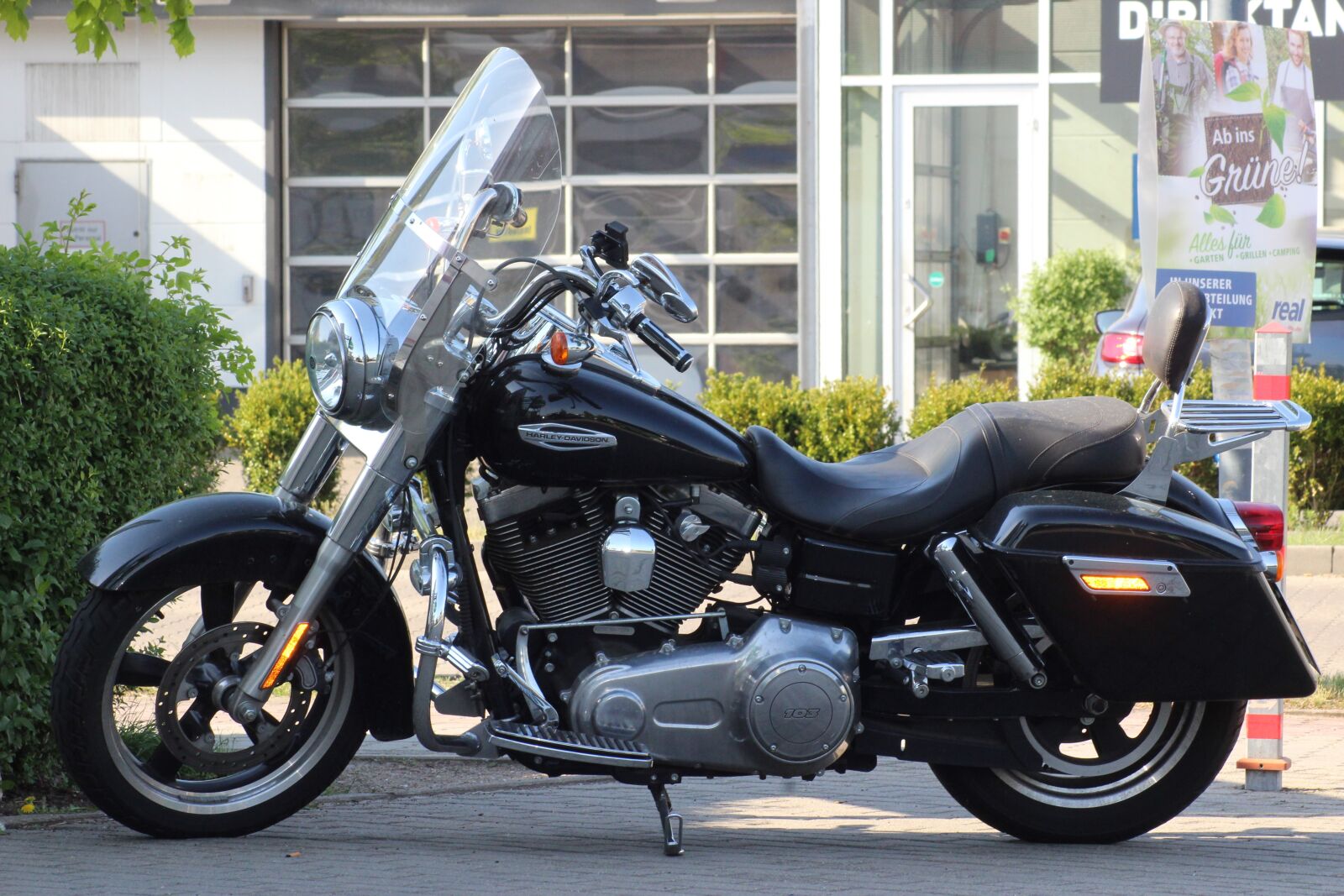 Canon EOS 1300D (EOS Rebel T6 / EOS Kiss X80) sample photo. Motorcycle, transport system, drive photography