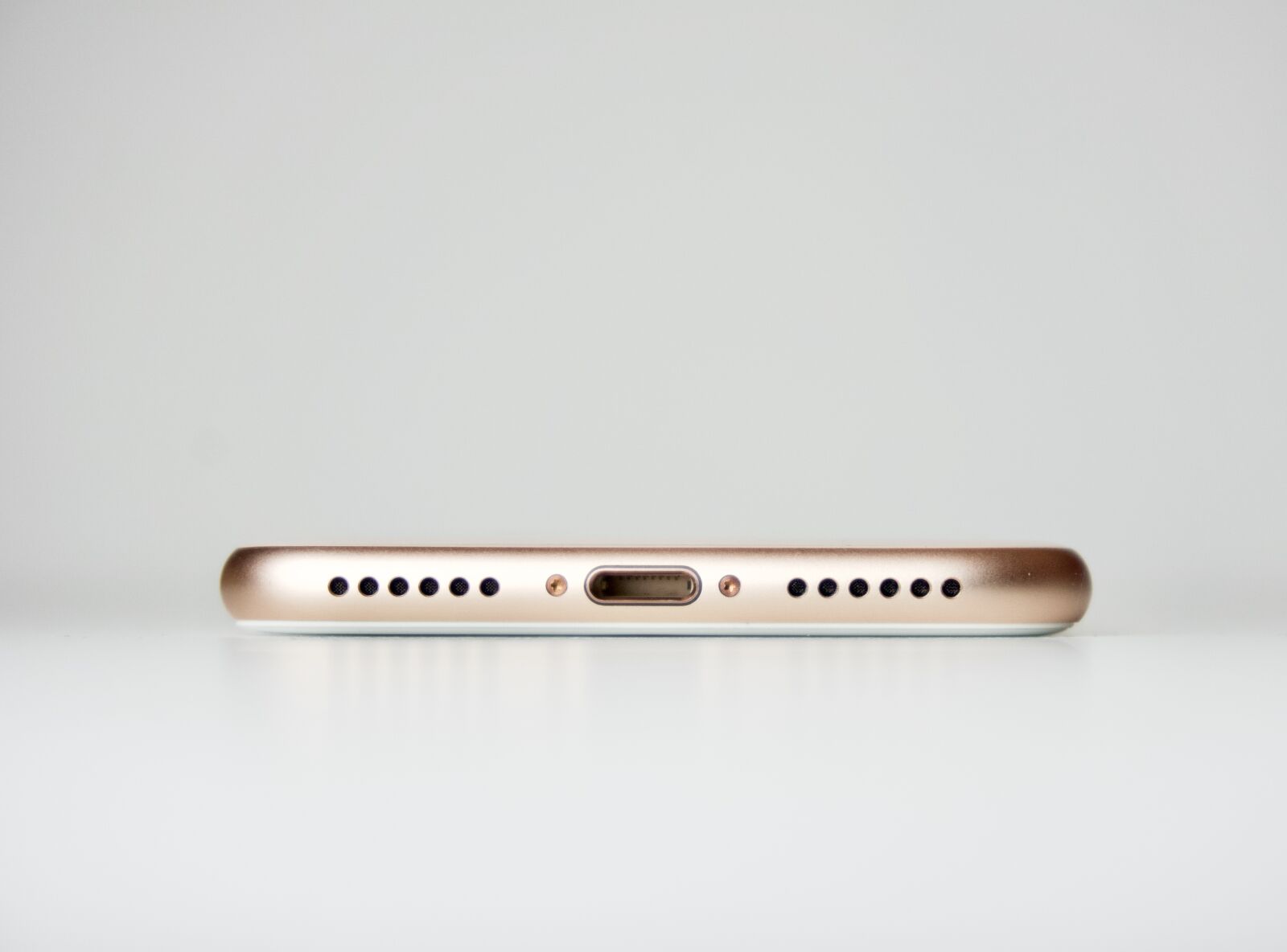 Sony E 16-50mm F3.5-5.6 PZ OSS sample photo. Iphone, apple, smartphone photography