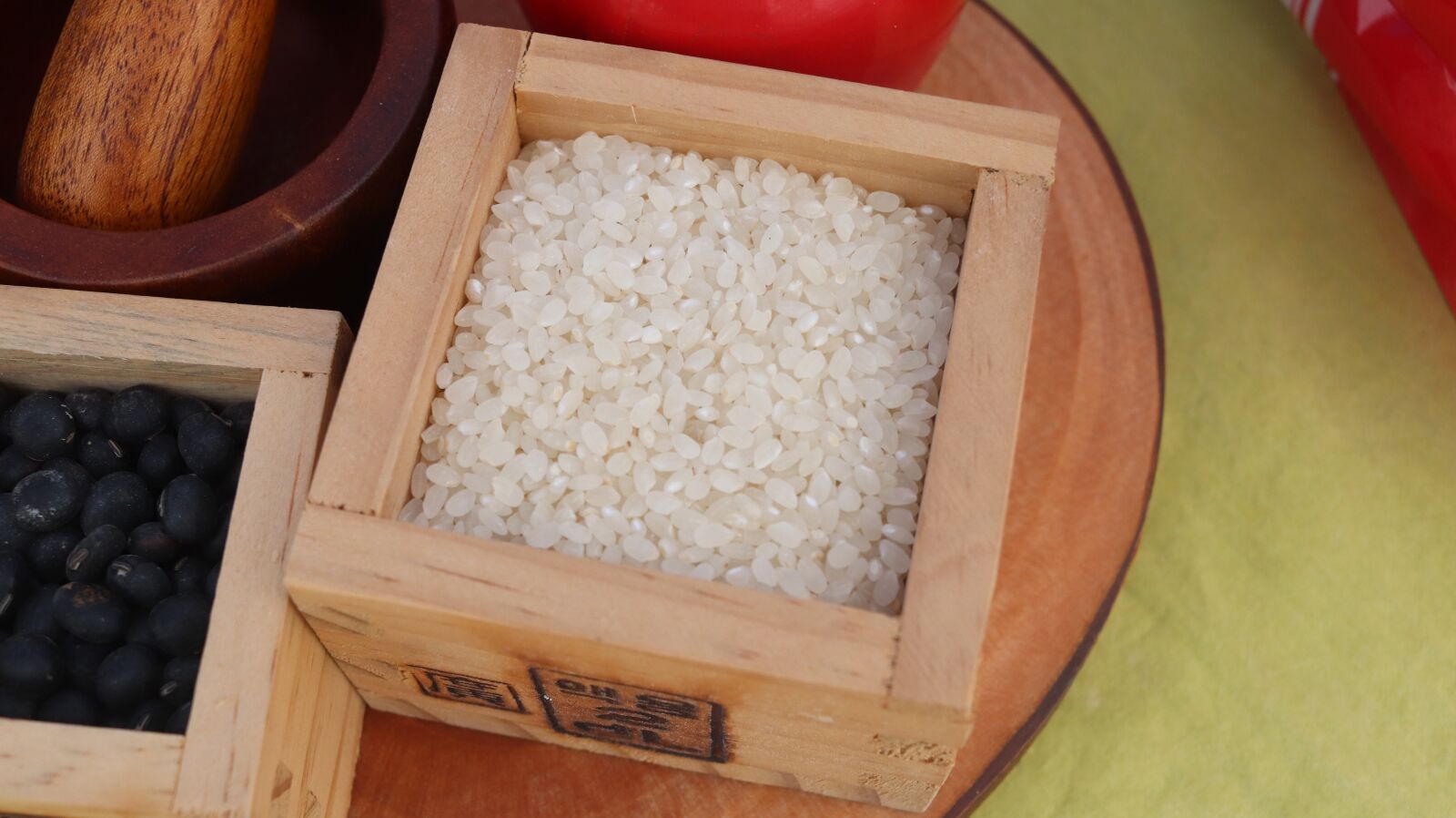 Canon EF-S 24mm F2.8 STM sample photo. Rice, agricultural products, republic photography