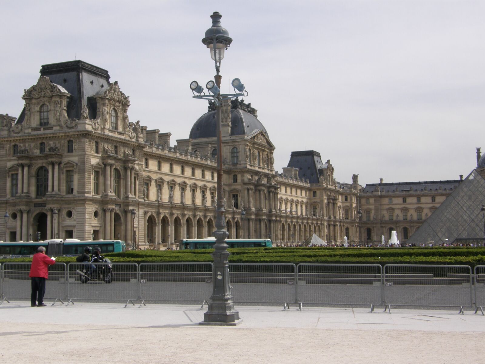 Olympus SP550UZ sample photo. Paris, france, landmark photography