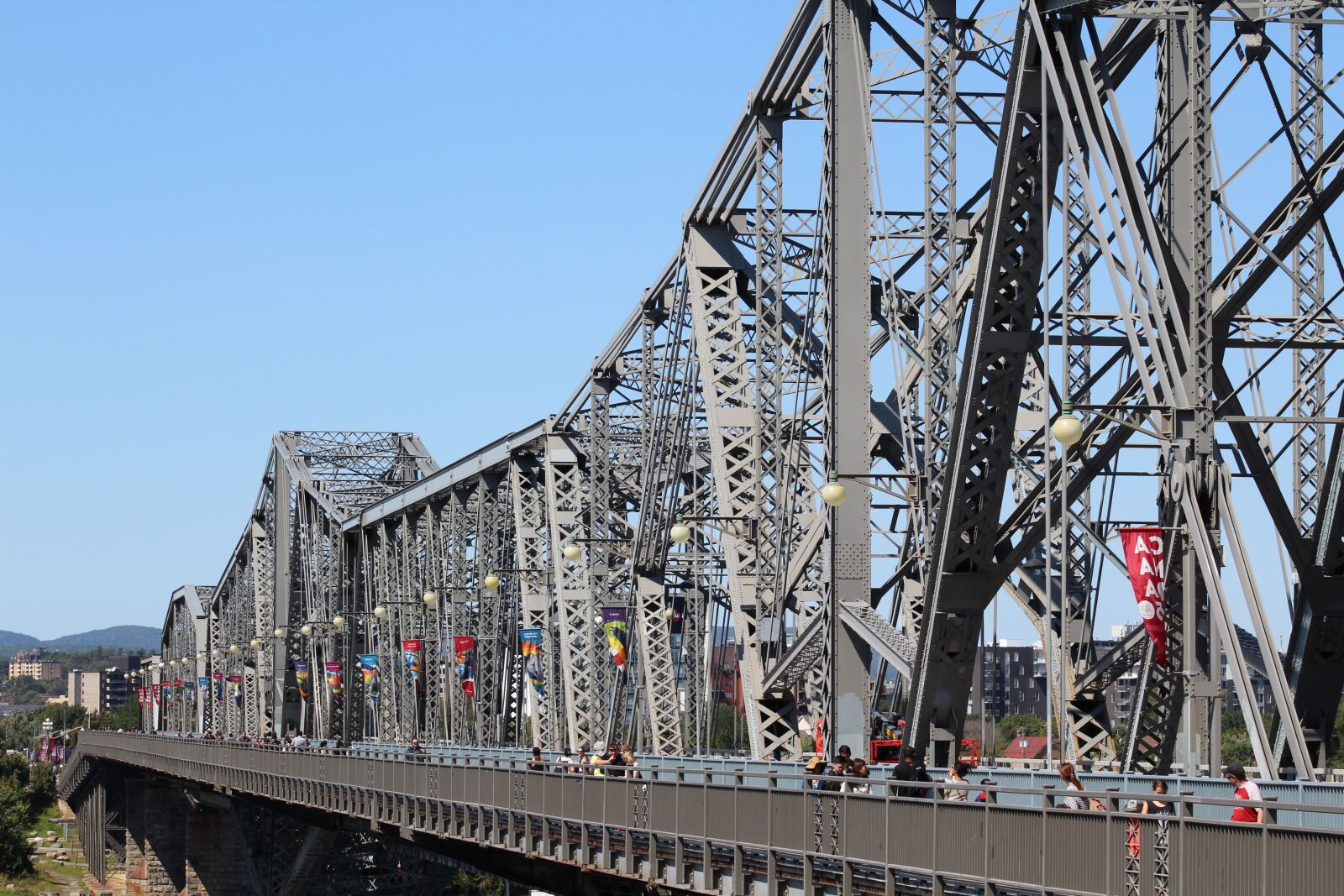 Canon EOS 1300D (EOS Rebel T6 / EOS Kiss X80) sample photo. Bridge, structure, architecture photography