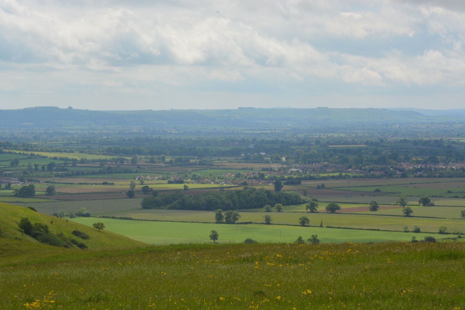 Nikon D5200 sample photo. Clouds, fields, england photography
