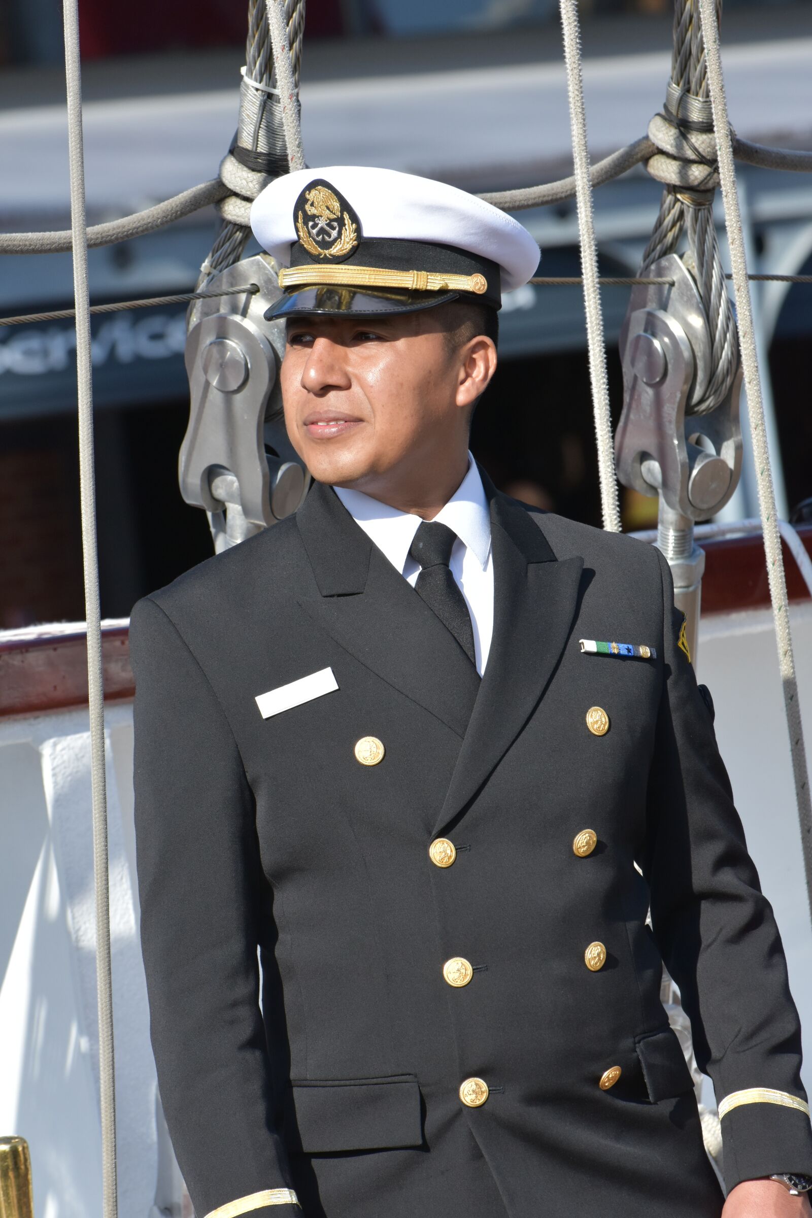 Nikon D7200 sample photo. Officer, marin, marine photography