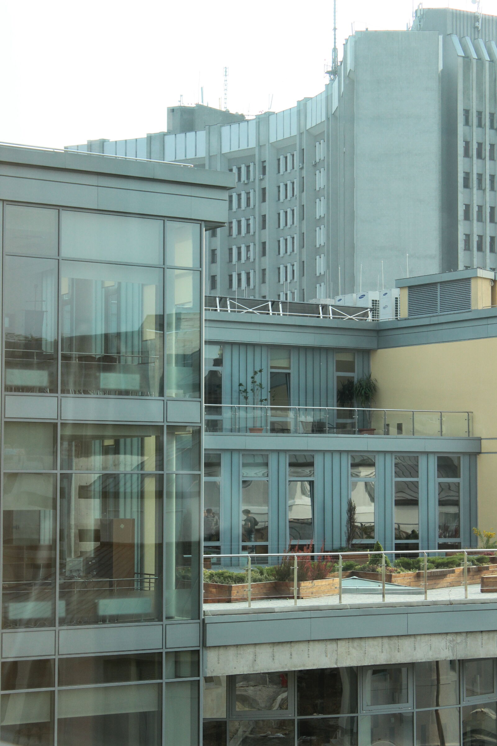 Canon EOS 600D (Rebel EOS T3i / EOS Kiss X5) sample photo. Lviv, modern, architecture, ucu photography