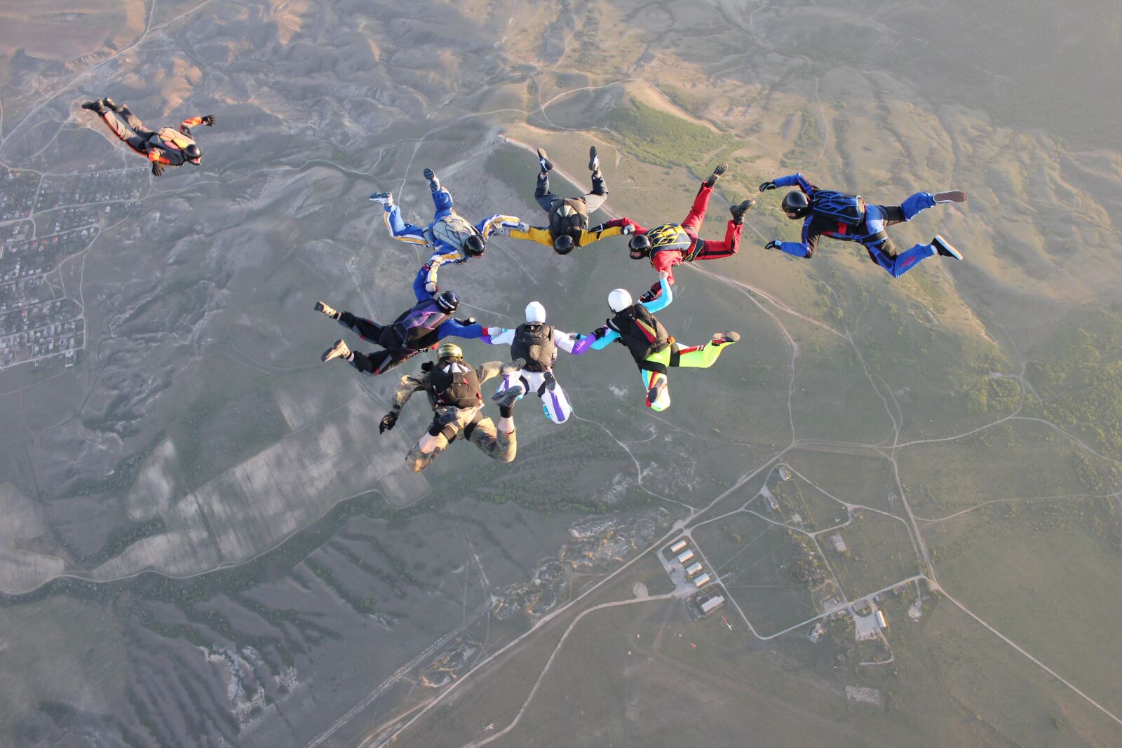 Canon EOS 550D (EOS Rebel T2i / EOS Kiss X4) sample photo. Parachute, sports, sky photography