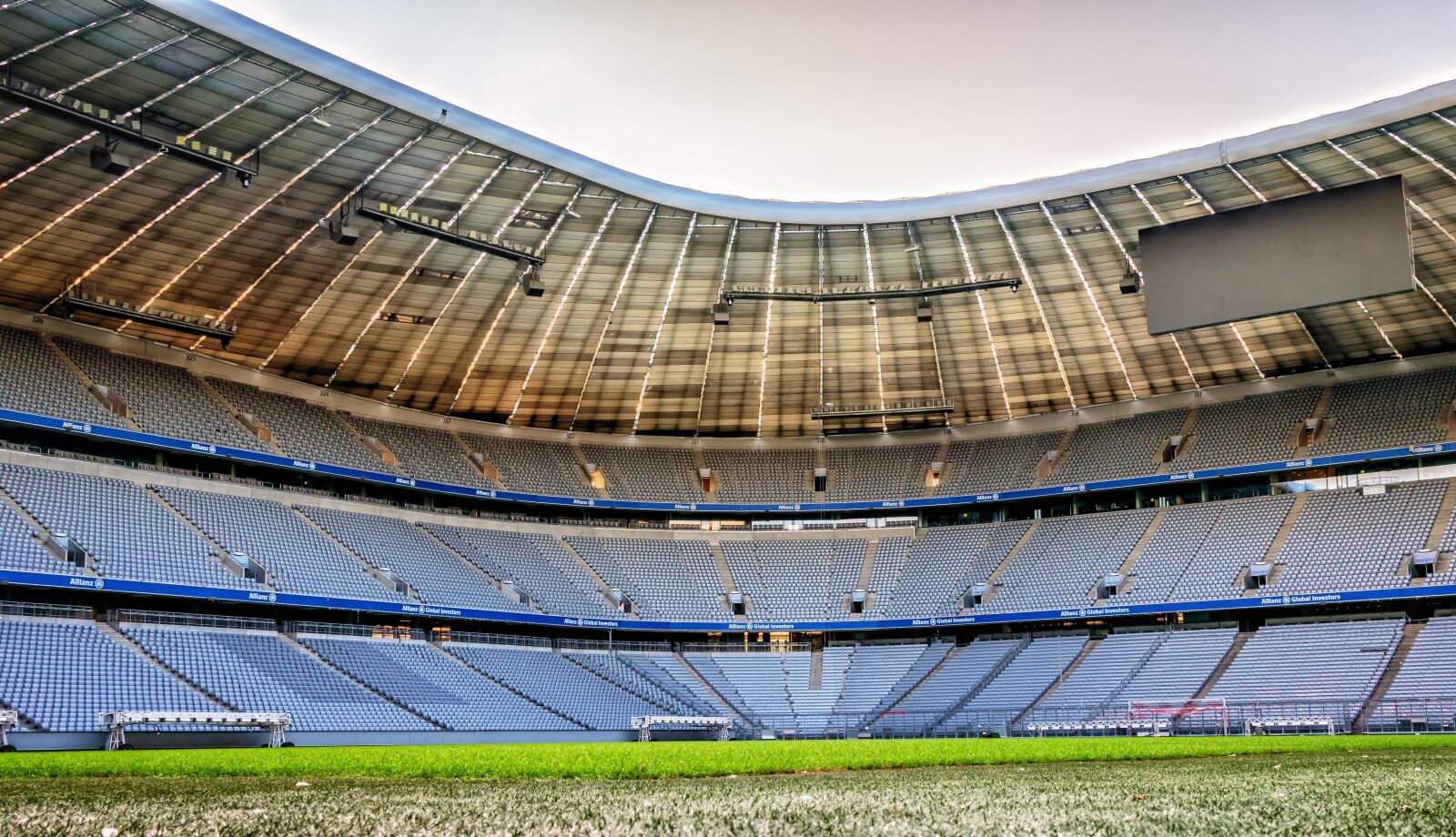 Nikon D3300 sample photo. Arena, stadium, football photography