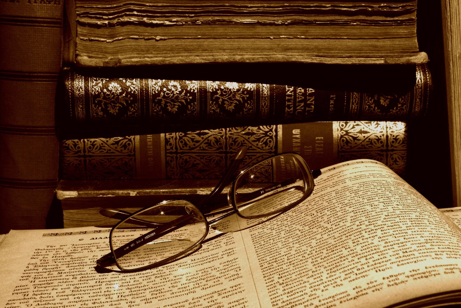 Nikon D3500 sample photo. Glasses, books, old photography
