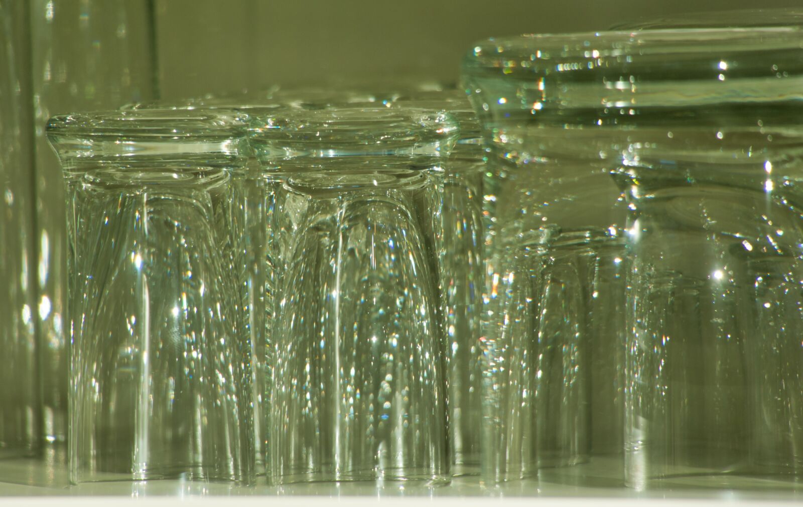 Canon PowerShot G3 X sample photo. Glasses, sparkle, shiny photography