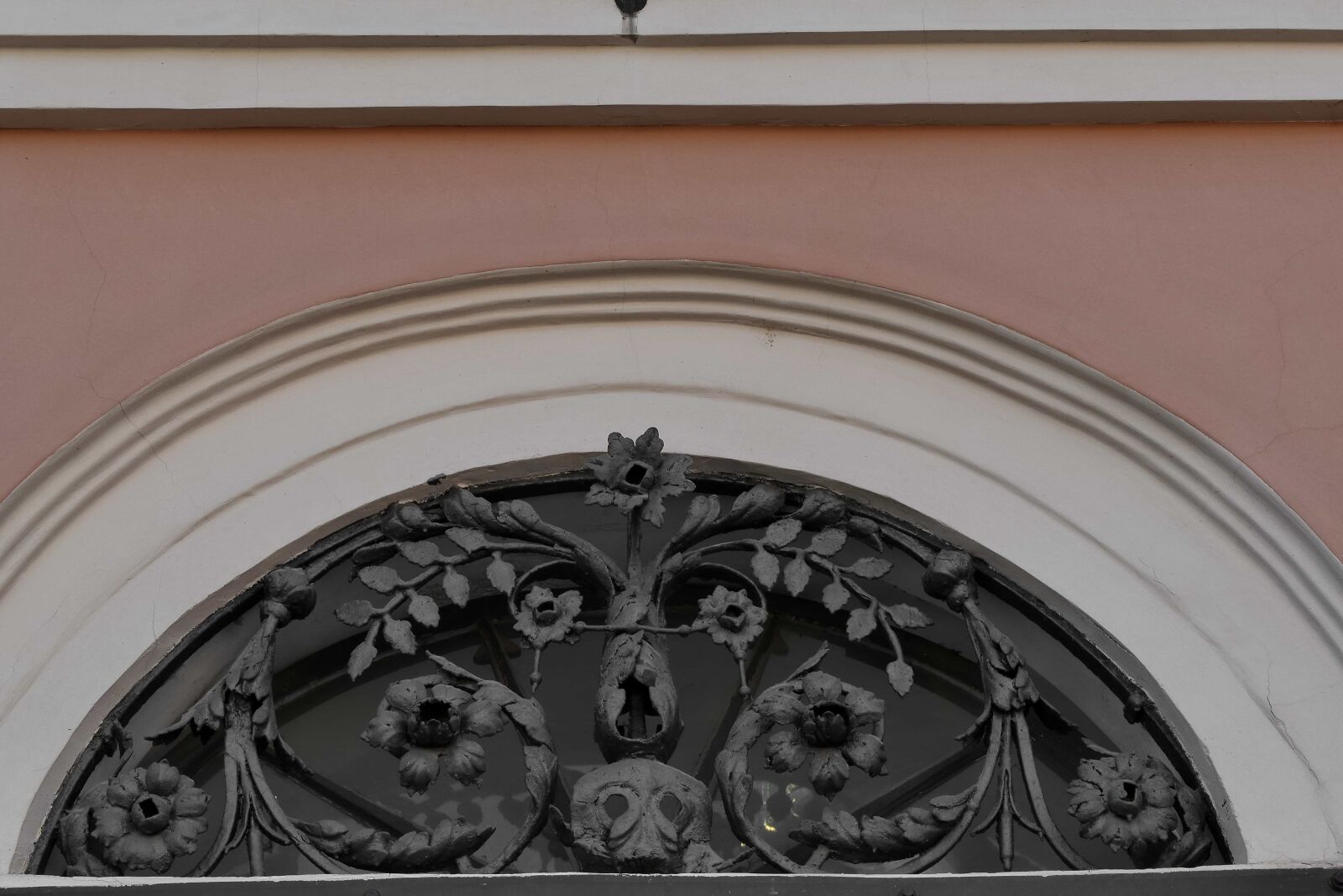 Nikon D5500 sample photo. Window, framework, architecture, building photography
