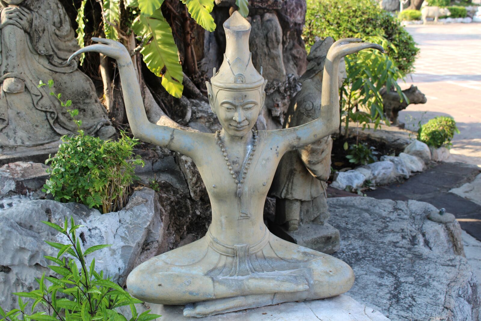 Canon EOS 700D (EOS Rebel T5i / EOS Kiss X7i) sample photo. Buddha, statue, buddhism photography