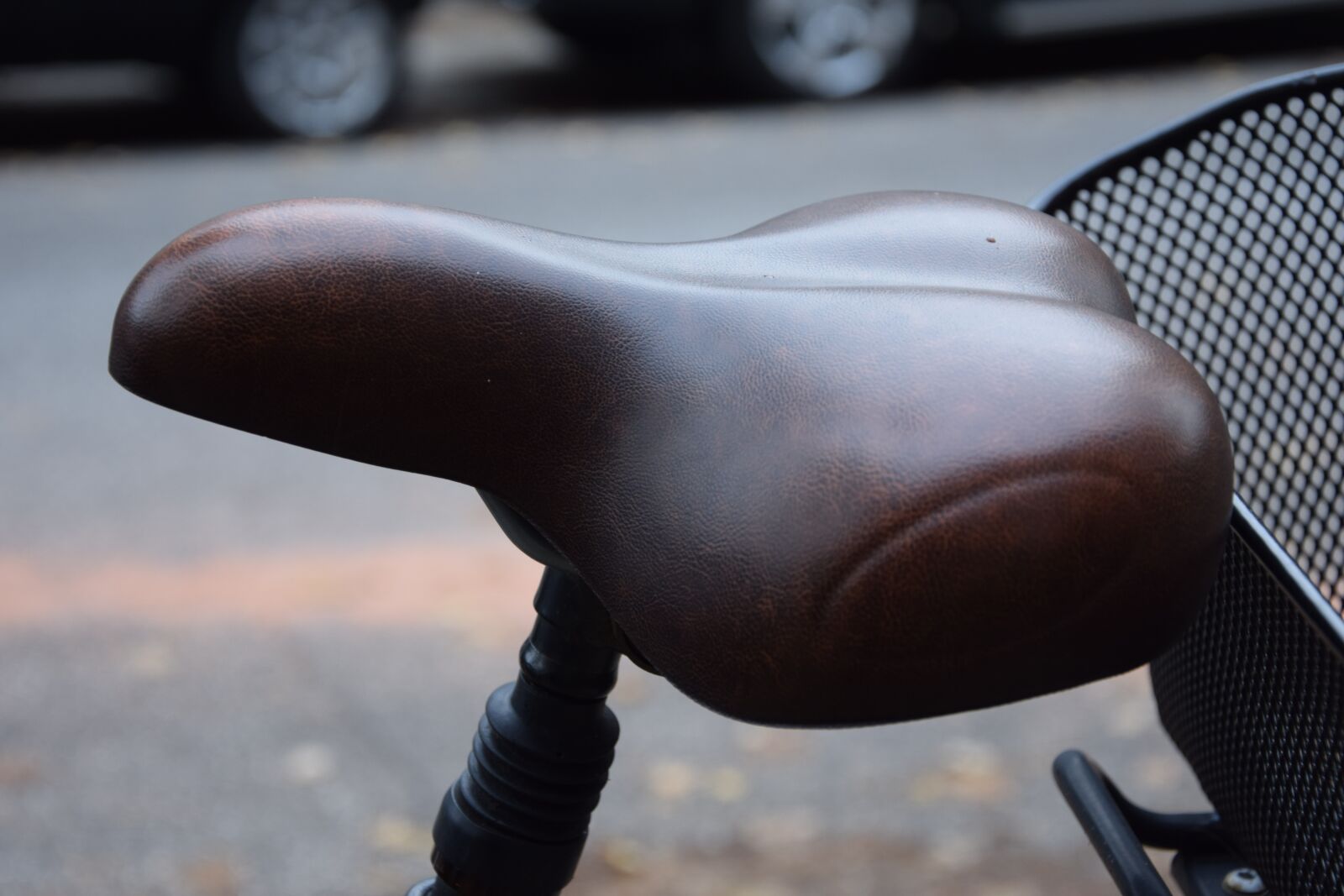 Nikon D3300 sample photo. Bike, saddle, wheel photography