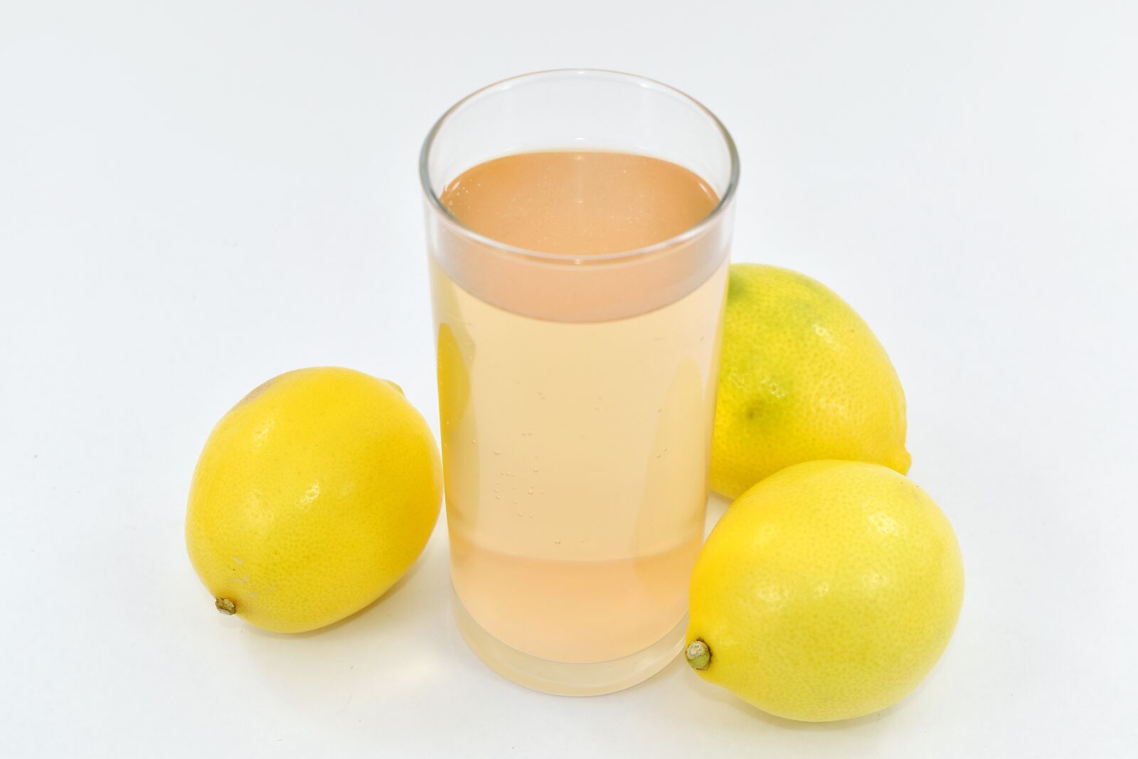 Nikon D5500 sample photo. Beverage, fresh water, lemon photography