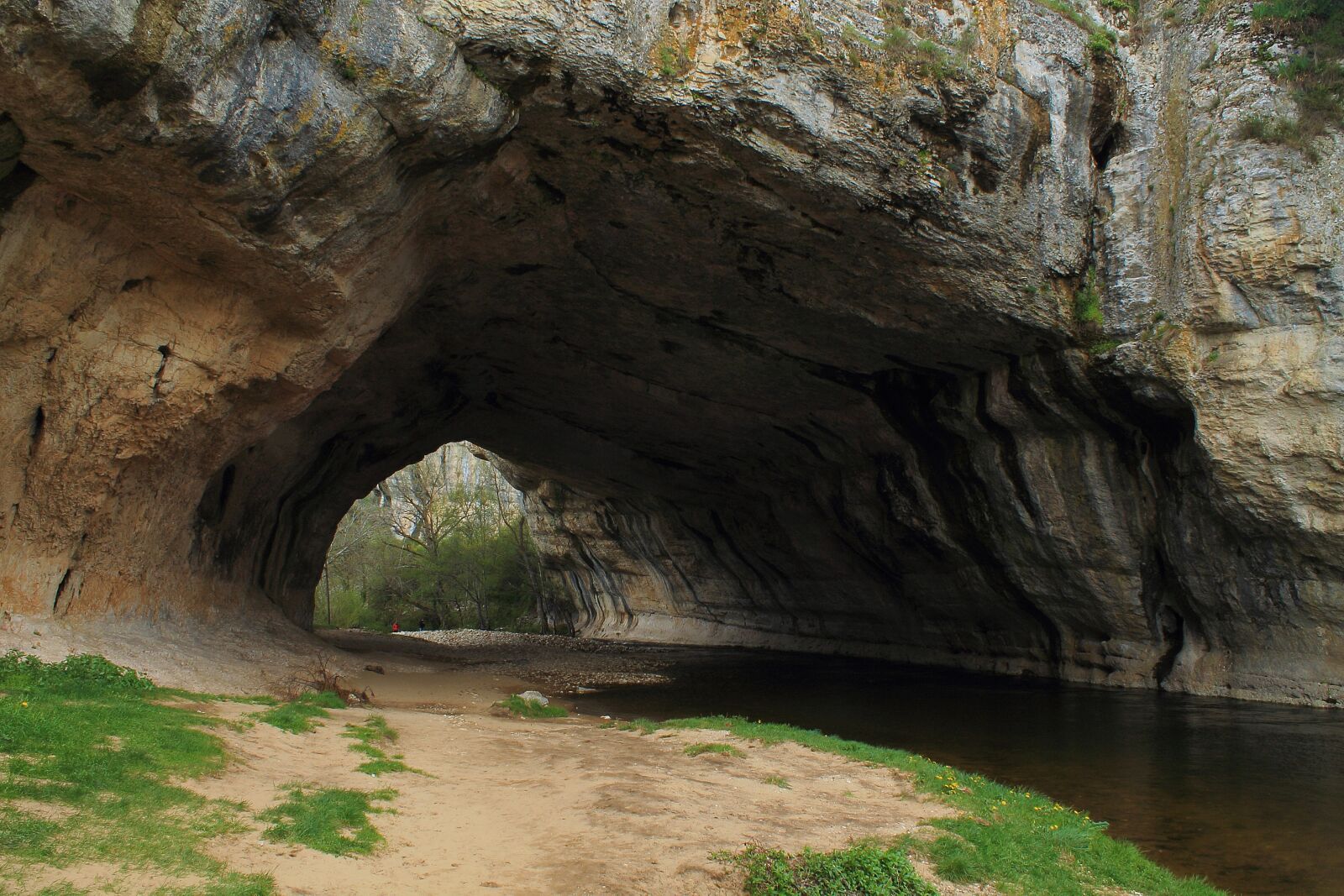 Canon EOS 1100D (EOS Rebel T3 / EOS Kiss X50) sample photo. Cave, rocks, stone photography