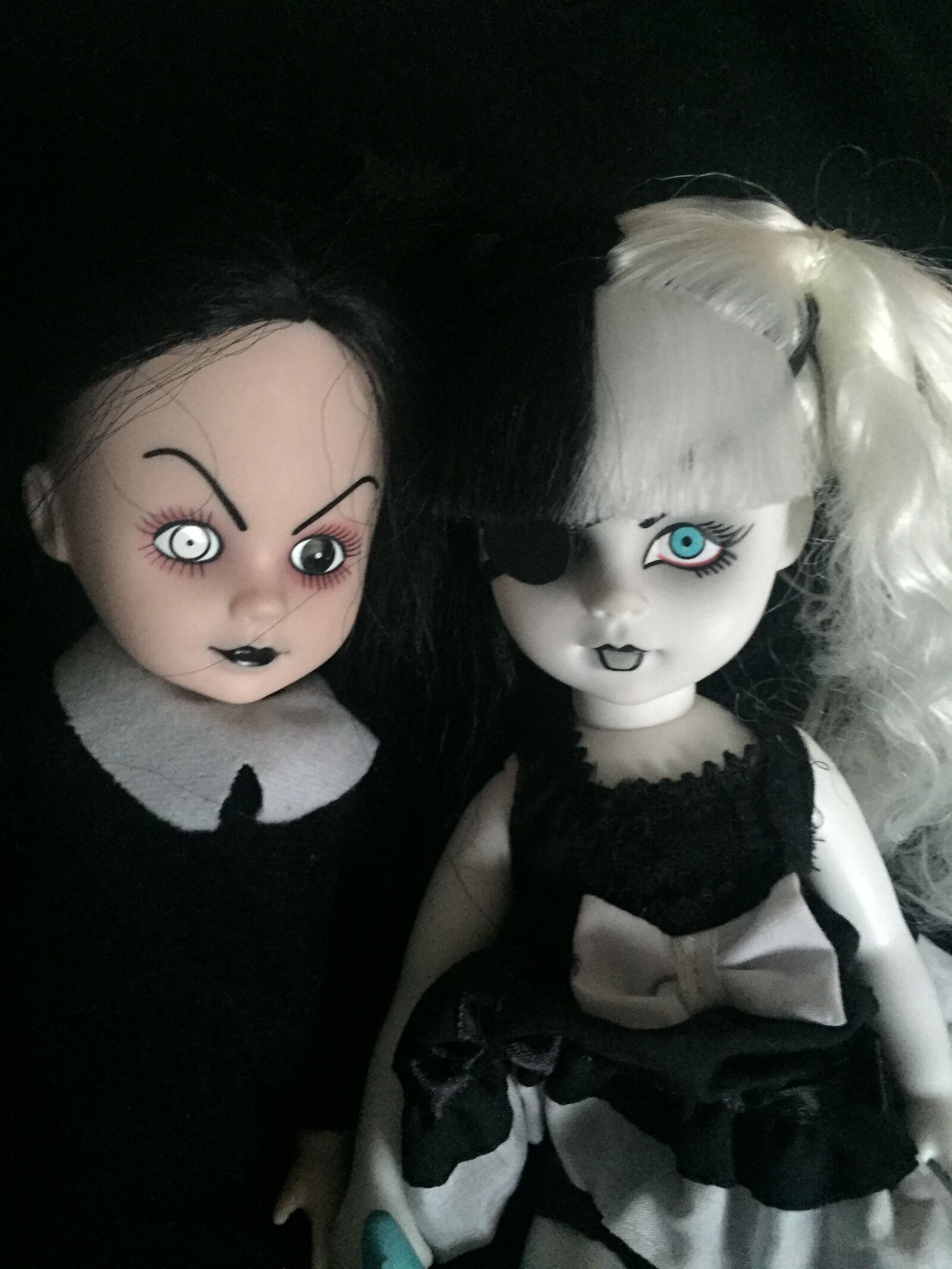 Apple iPhone 6 sample photo. Scary dolls, sisters, horror photography
