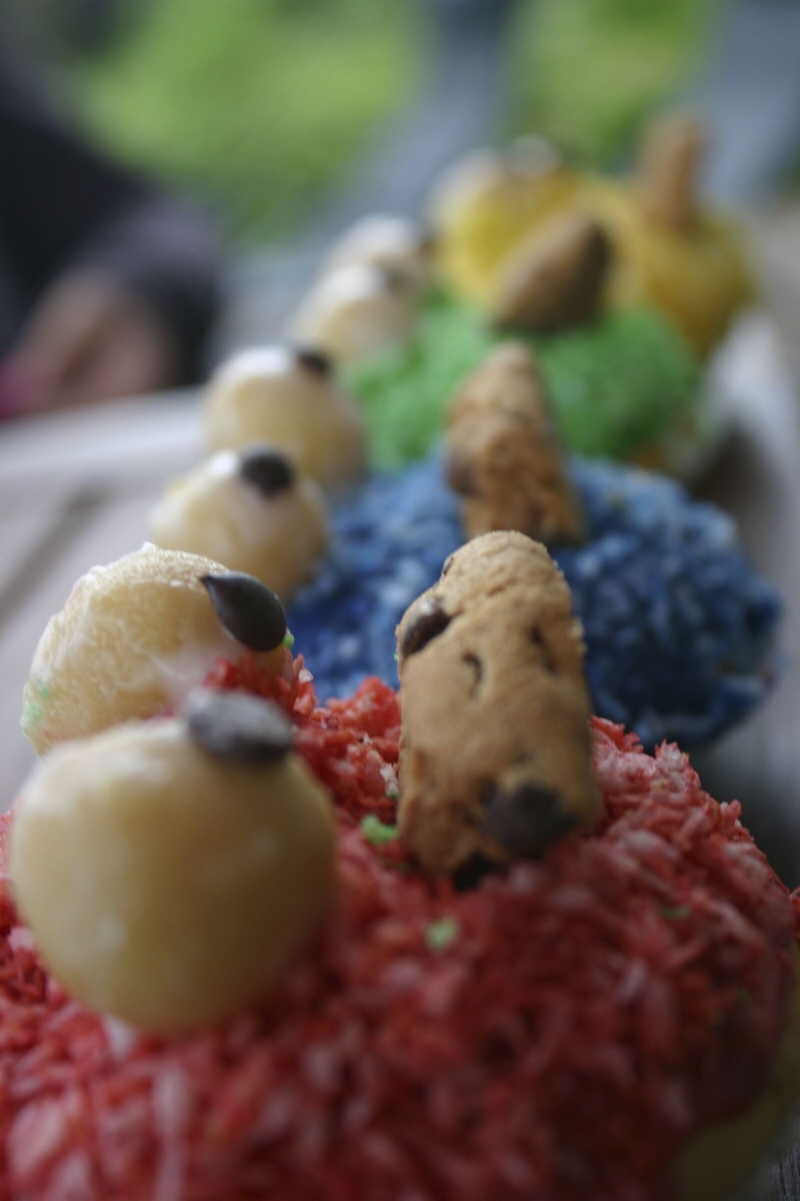 Canon EOS 300D (EOS Digital Rebel / EOS Kiss Digital) sample photo. Muffins, pgdboss, colorful photography