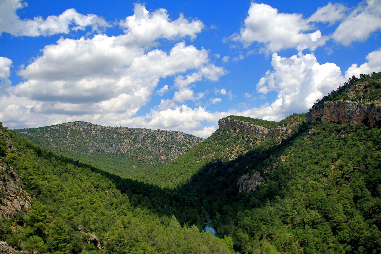 Canon EOS 60D sample photo. Nature, mountains sky, clouds photography
