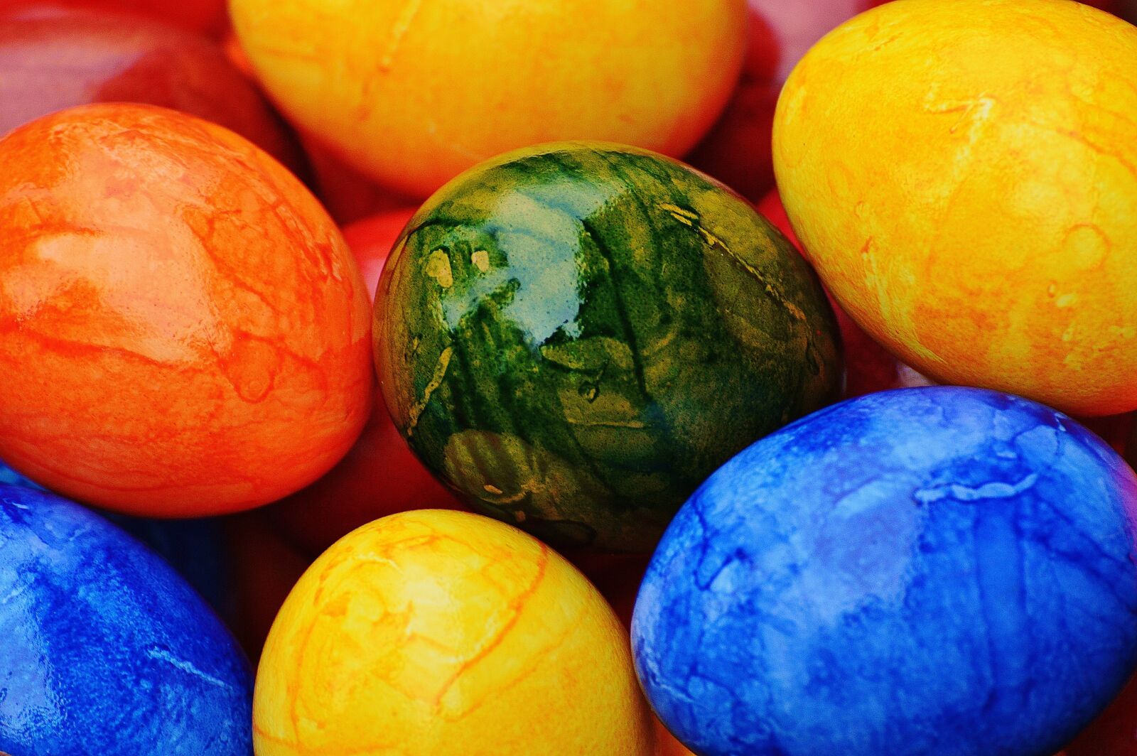 Nikon D3200 sample photo. Easter, easter eggs, colorful photography