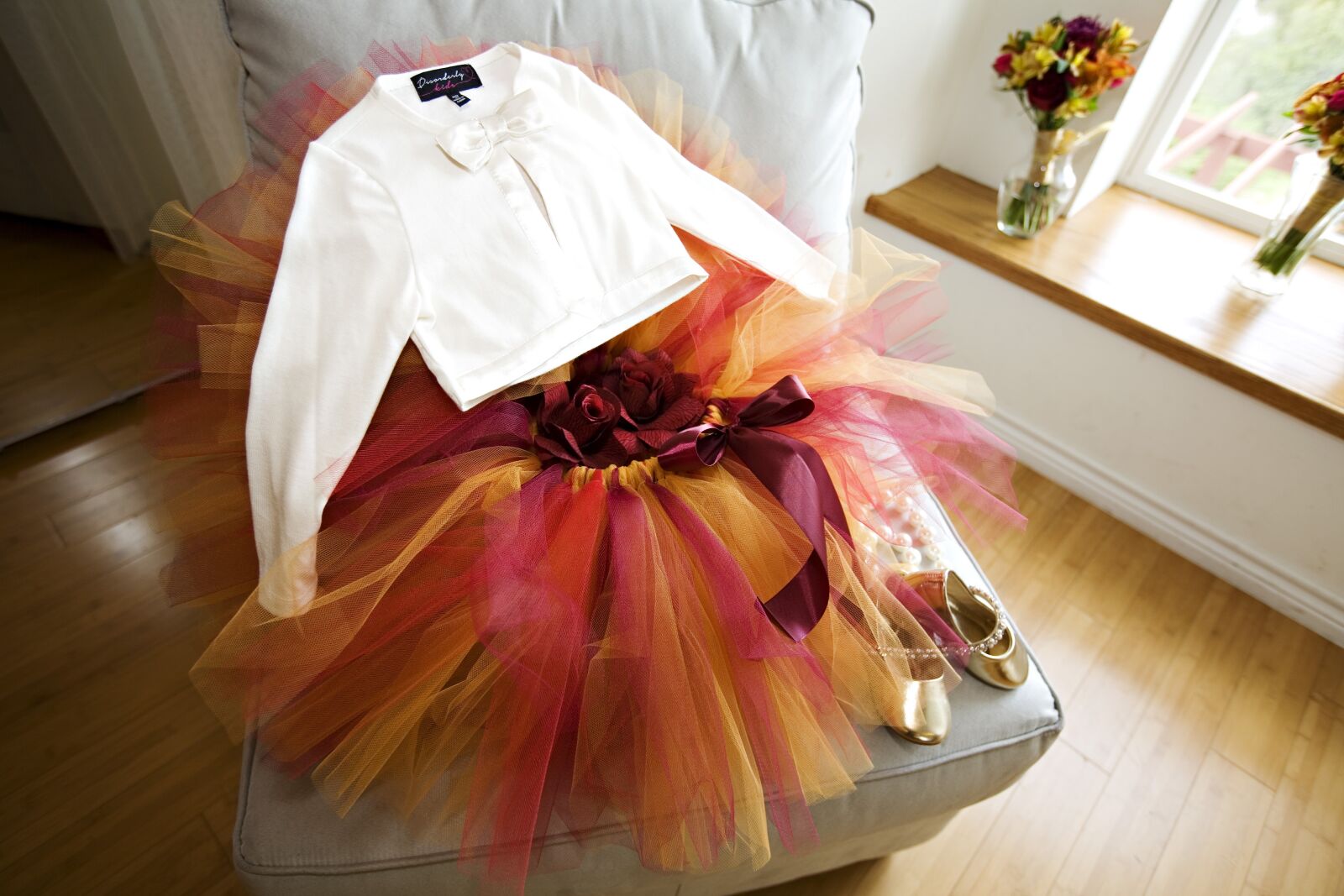Canon EOS 5D sample photo. Flower girl, tutu, child photography