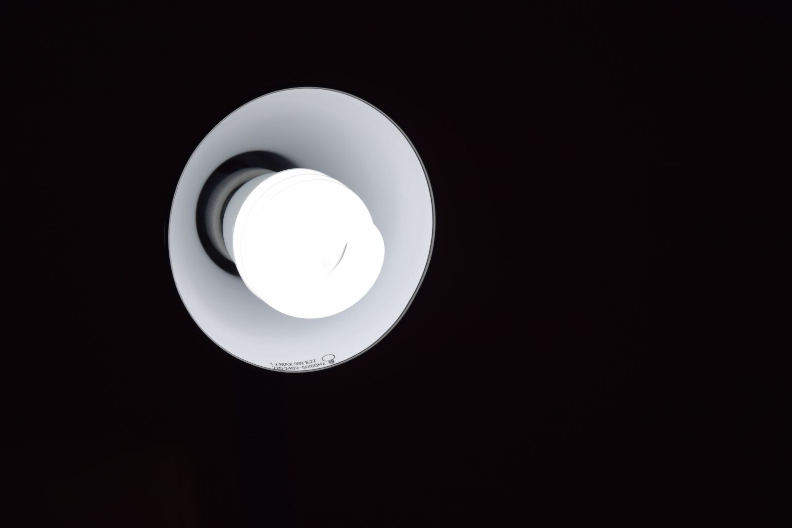 Nikon D5300 sample photo. Black, white, office photography