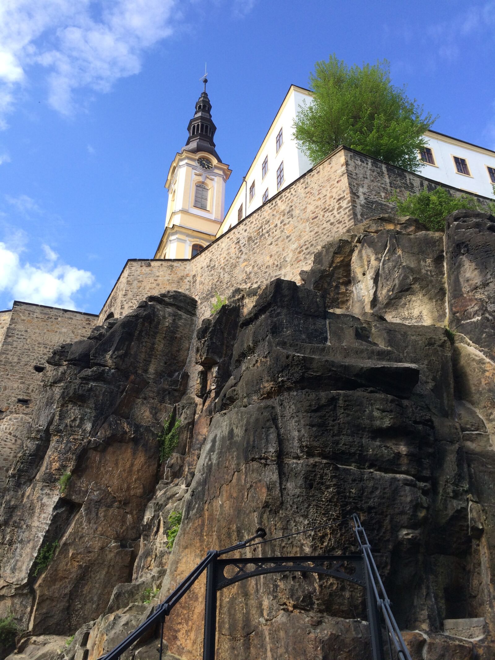 iPhone 5s back camera 4.15mm f/2.2 sample photo. Czech republic, castle, nature photography