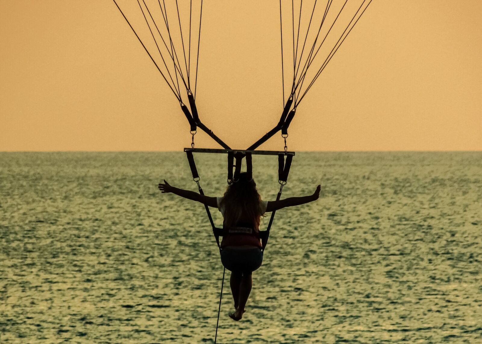 Canon PowerShot SX400 IS sample photo. Paragliding, sea sport, fly photography