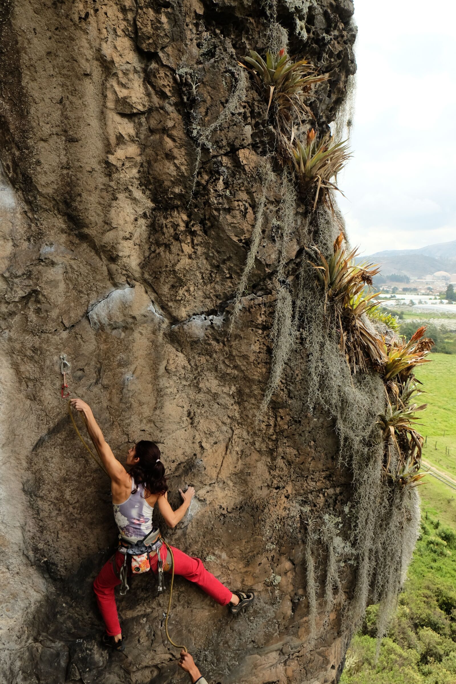 Fujifilm X-E2 sample photo. Climber, rock, climb photography
