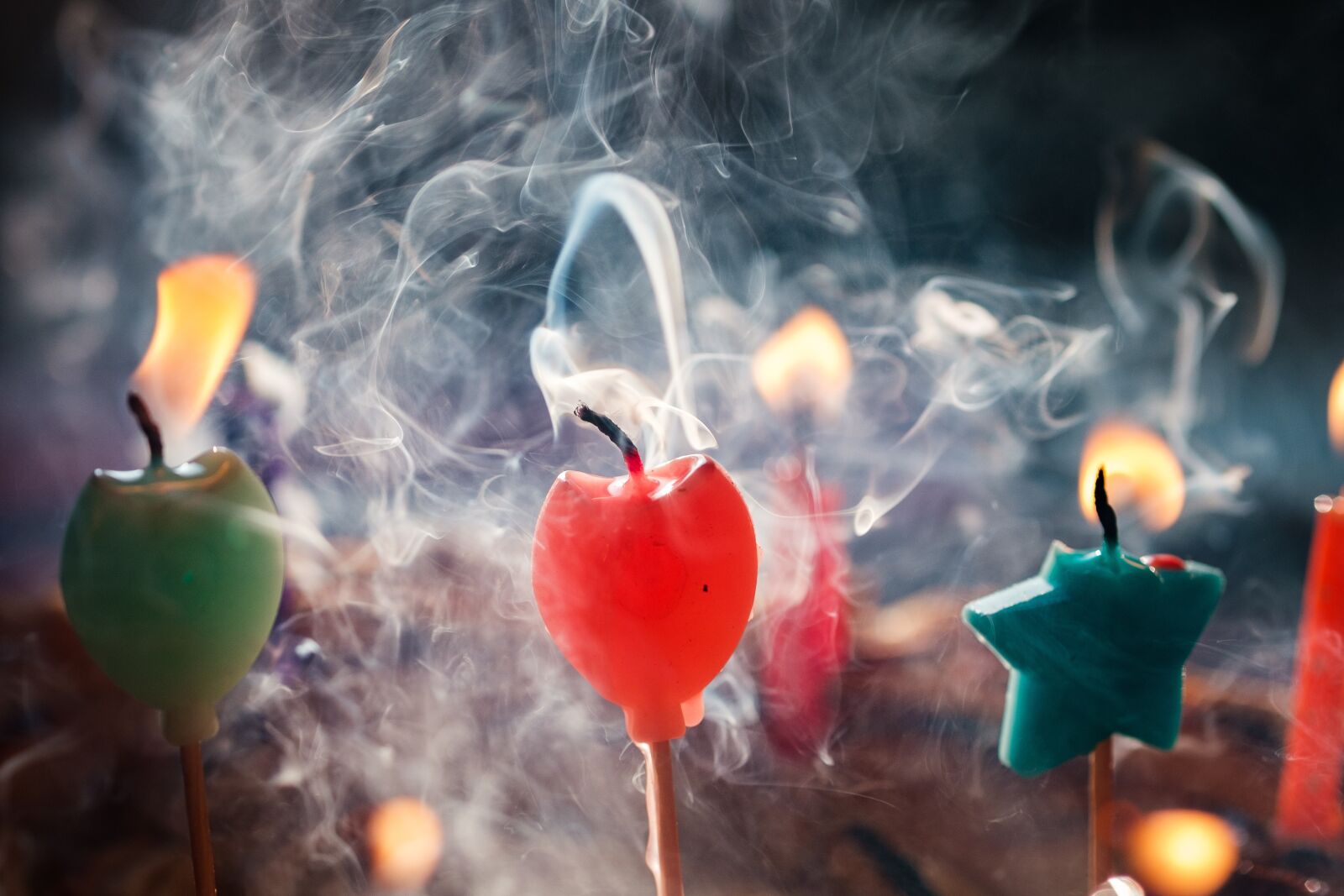 Fujifilm X-T3 + Fujifilm XF 90mm F2 R LM WR sample photo. Candles, smoke, birthday photography