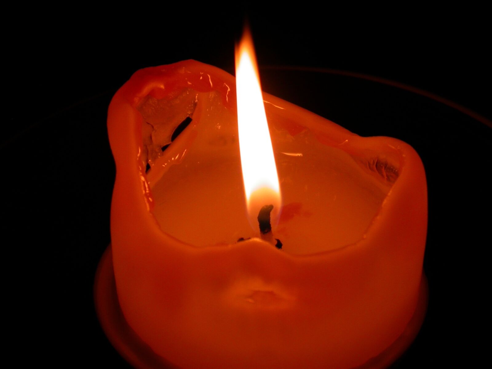 Nikon E4500 sample photo. Candle, flame, advent photography
