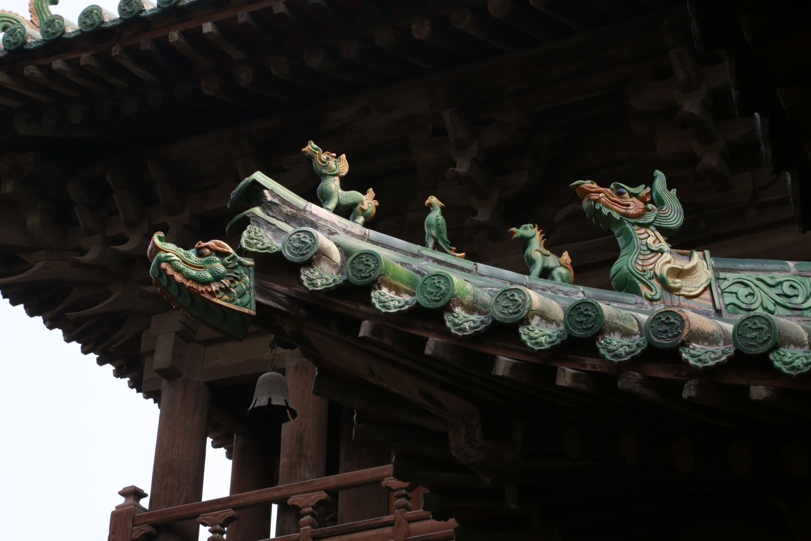 Canon EF 24-105mm F4L IS USM sample photo. Ancient architecture, close-up, ceramics photography