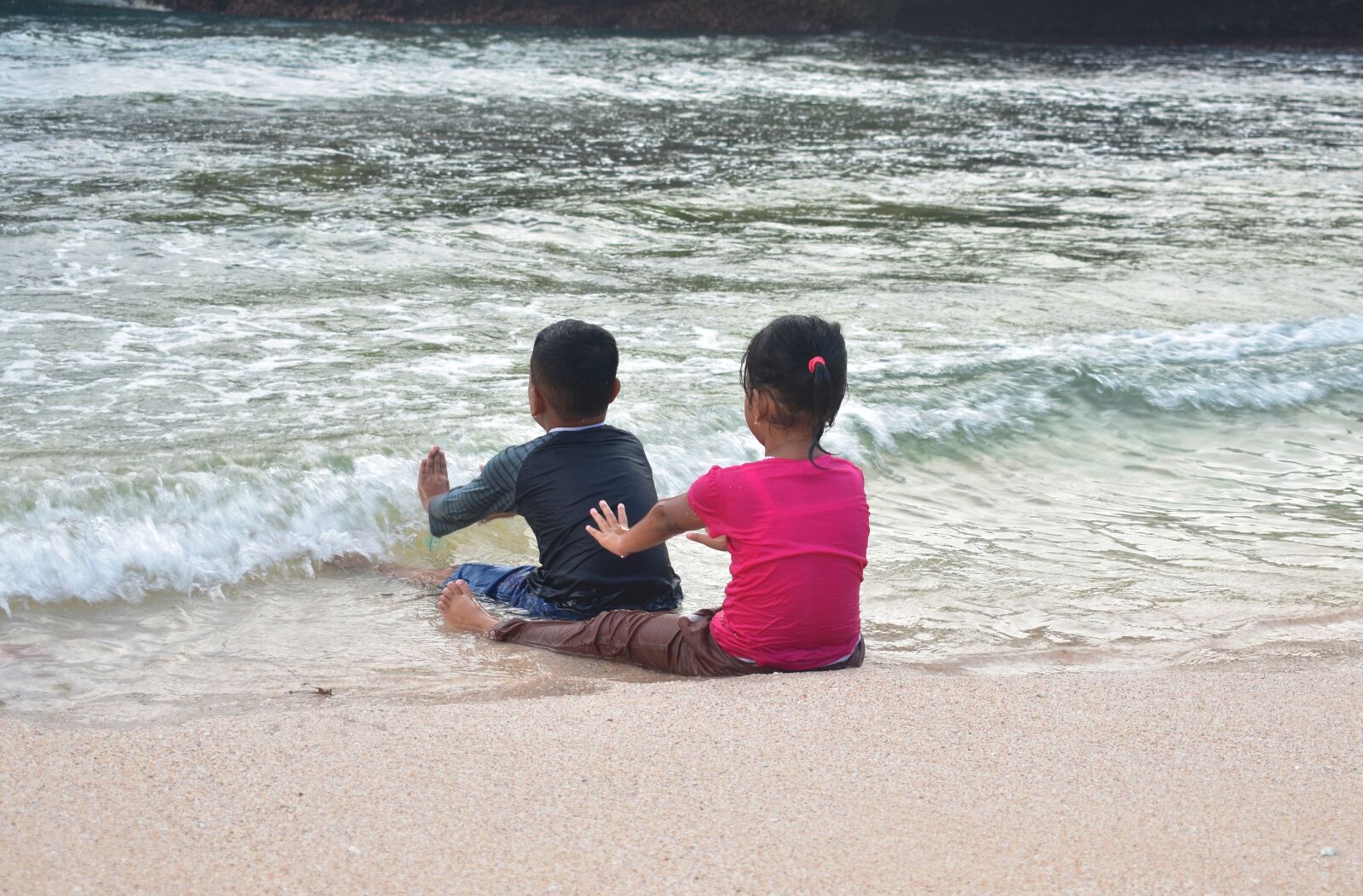 Nikon D3400 sample photo. Beach, sea, water photography