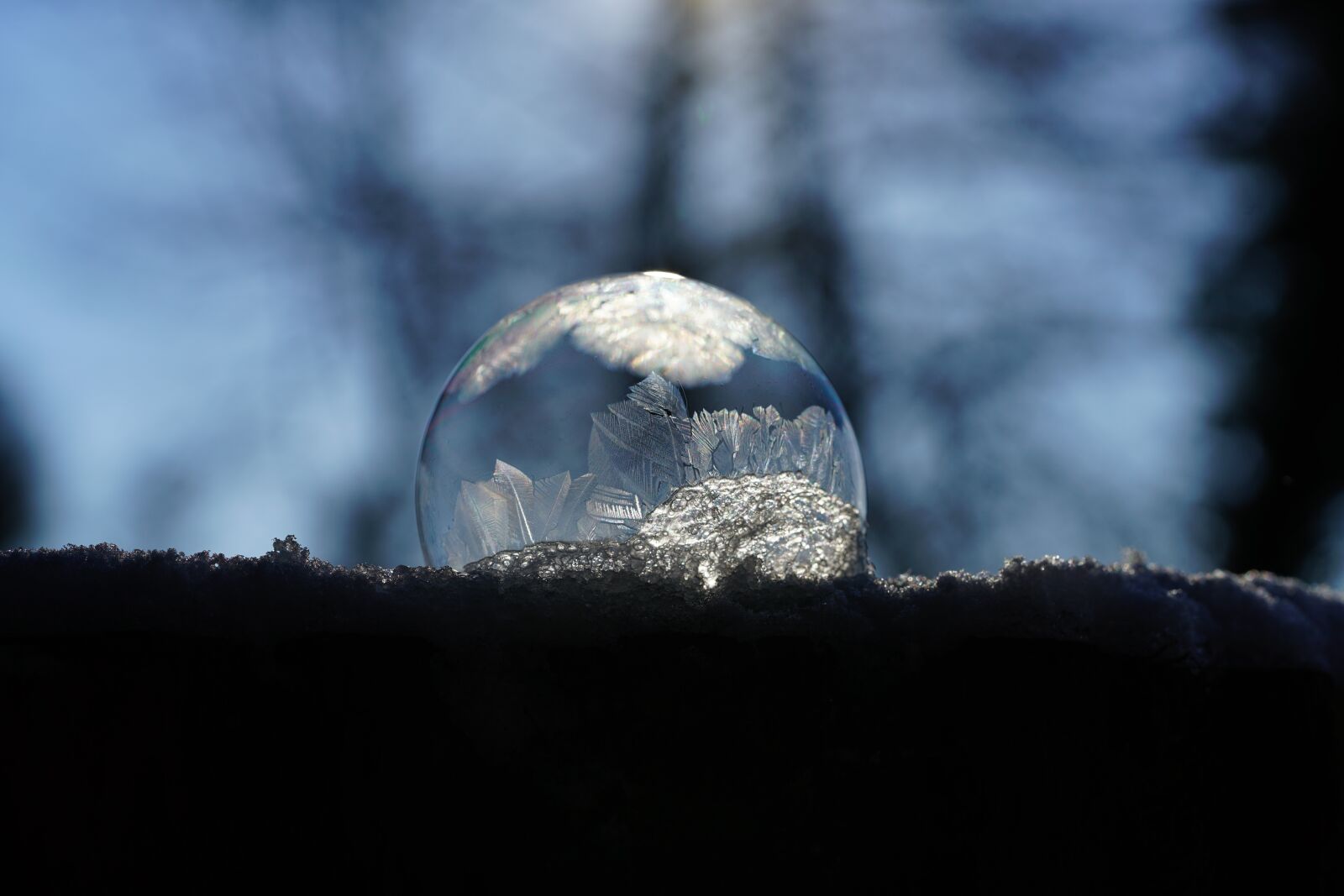 Sony a7R II + Sony FE 90mm F2.8 Macro G OSS sample photo. Soap bubble, bubble, crystals photography