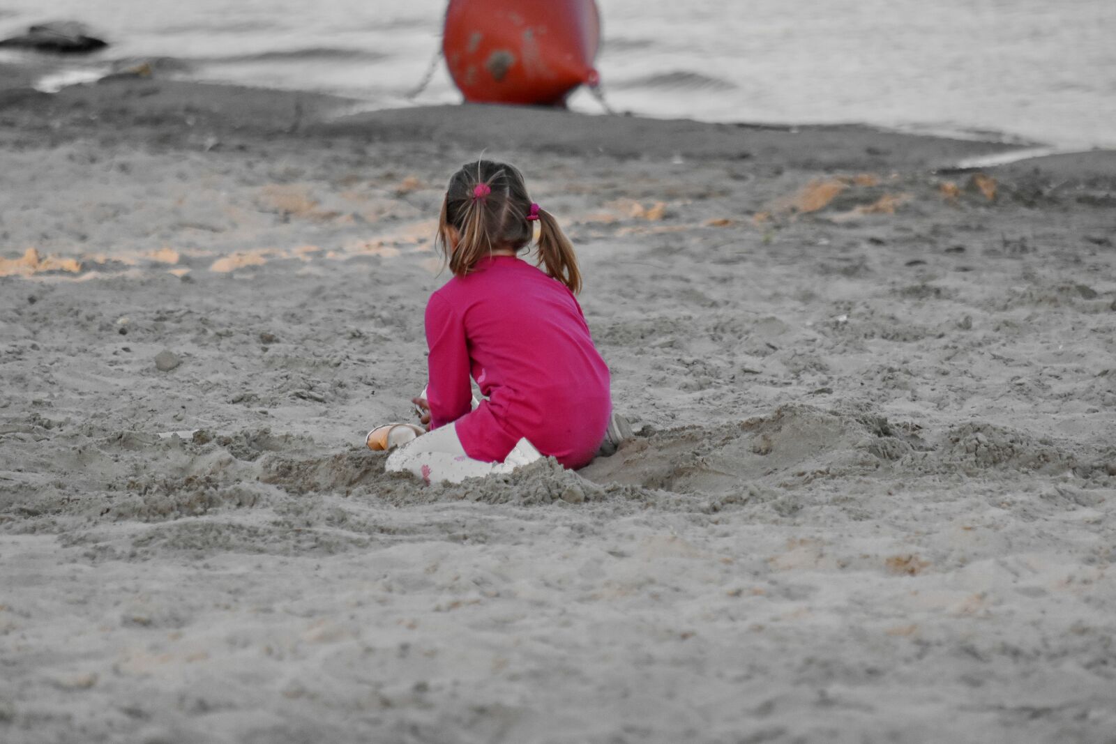 Nikon D5500 sample photo. Beach, childhood, playful, playground photography