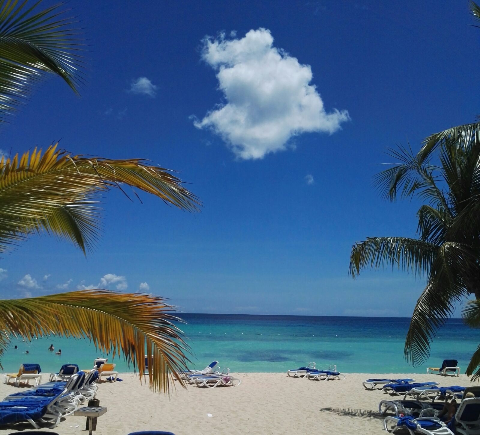 HUAWEI GRA-L09 sample photo. Caribbean, beach, sea photography