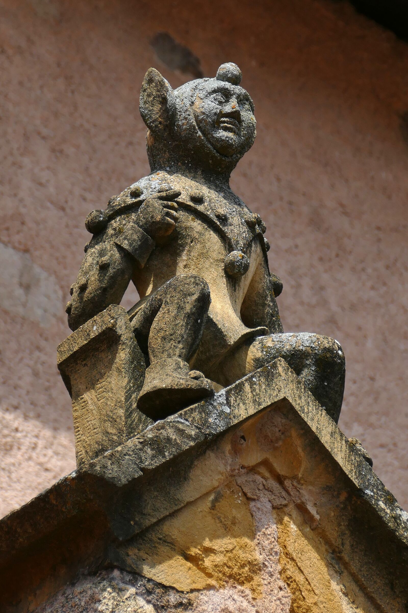 Panasonic Lumix DMC-FZ1000 sample photo. Image, statue, figure photography