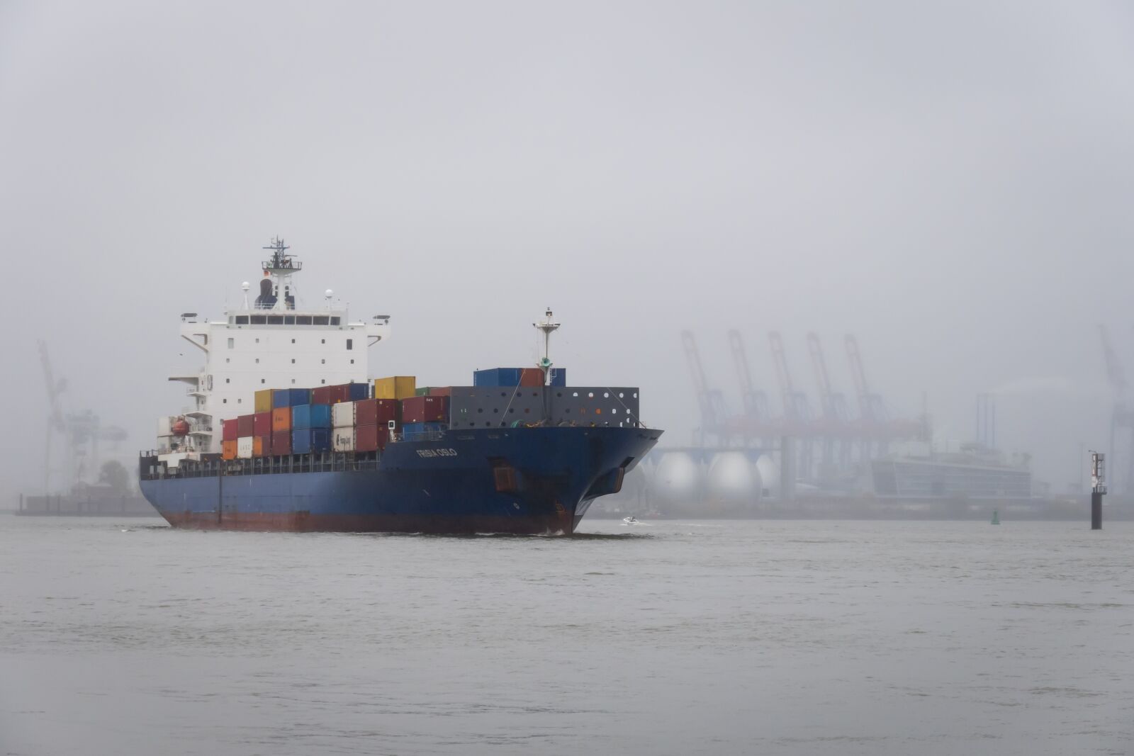 Canon PowerShot G3 X sample photo. Container ship, ship, port photography