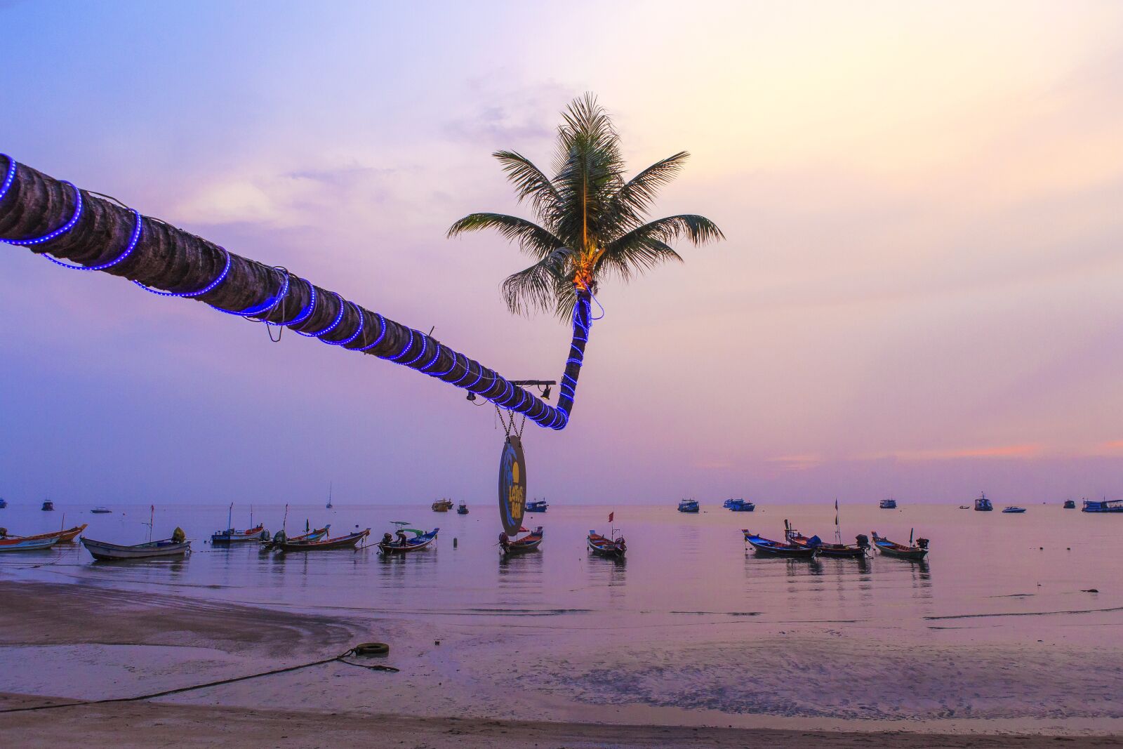 Canon EOS 6D + Canon EF 24-70mm F2.8L USM sample photo. Beach, sunset, sea photography